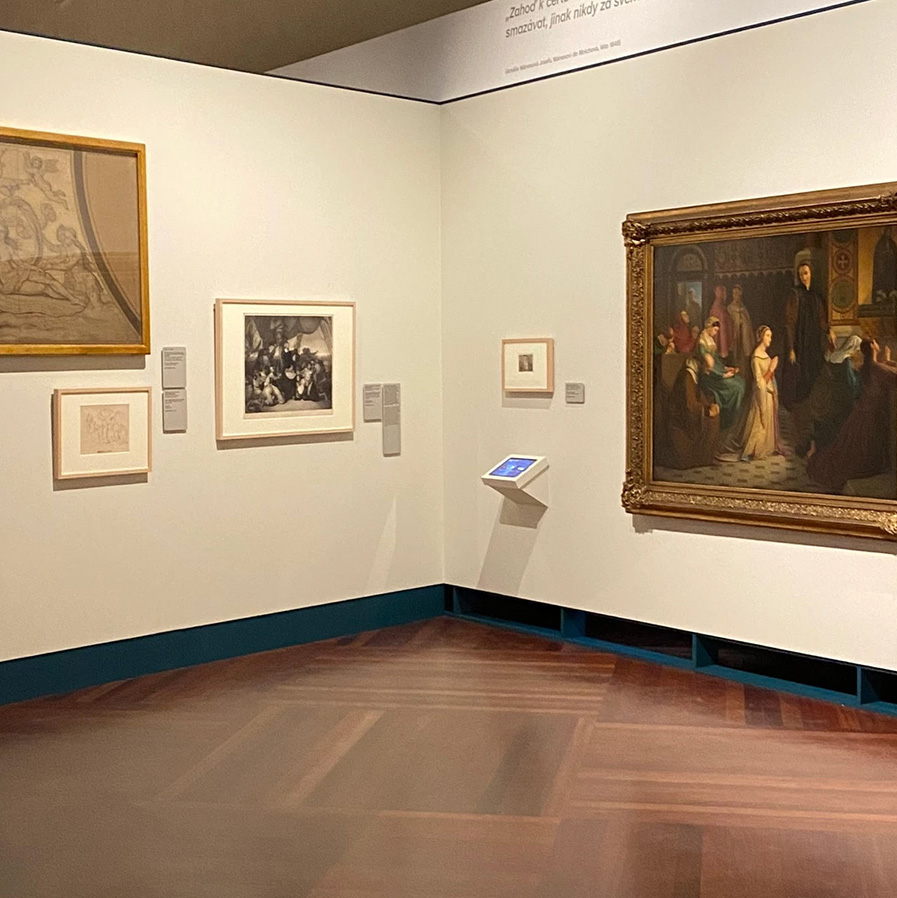 Josef Mánes kraluje ve Valdštejnské jízdárně