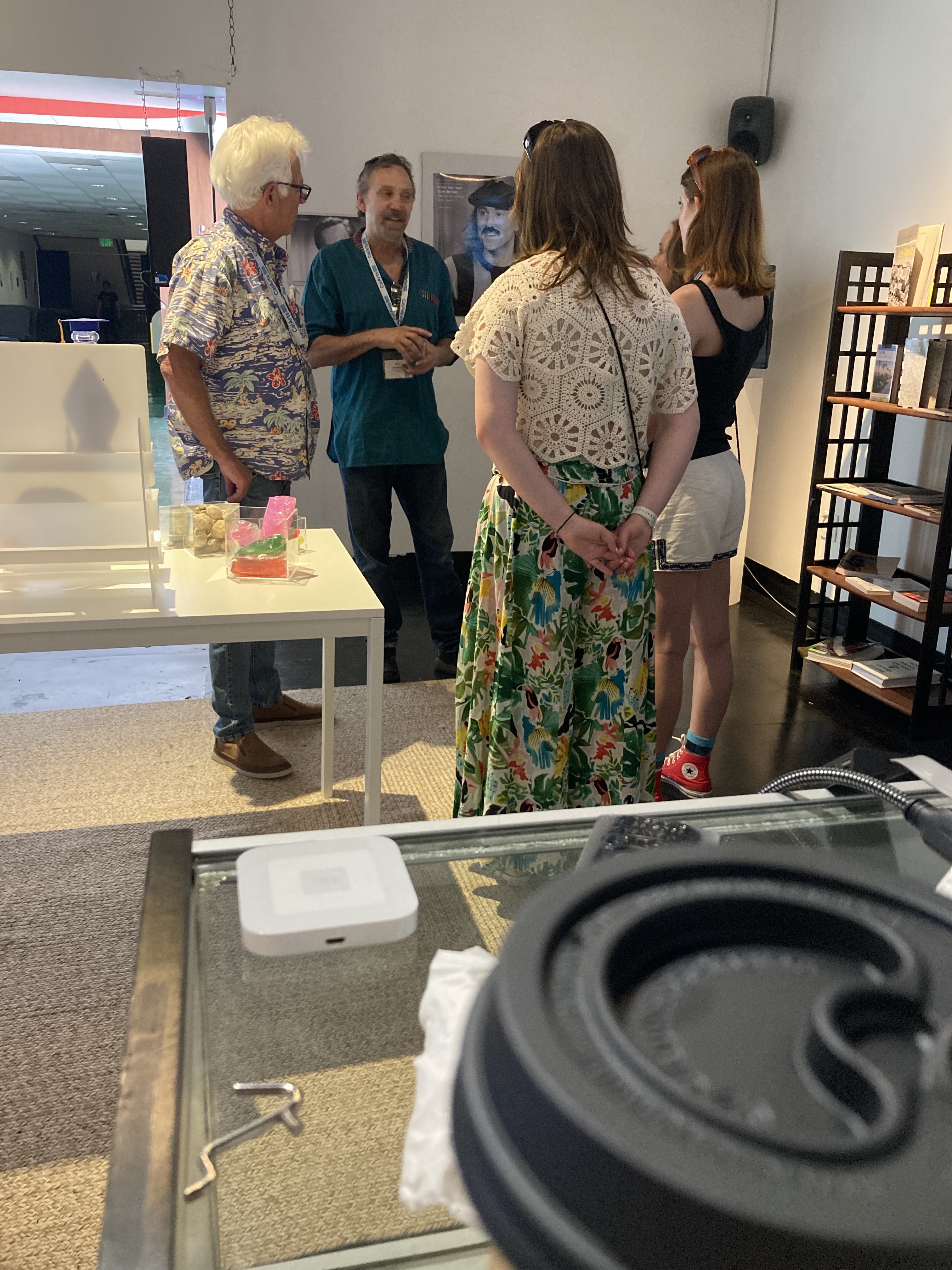 Alumni catch up in the gift shop