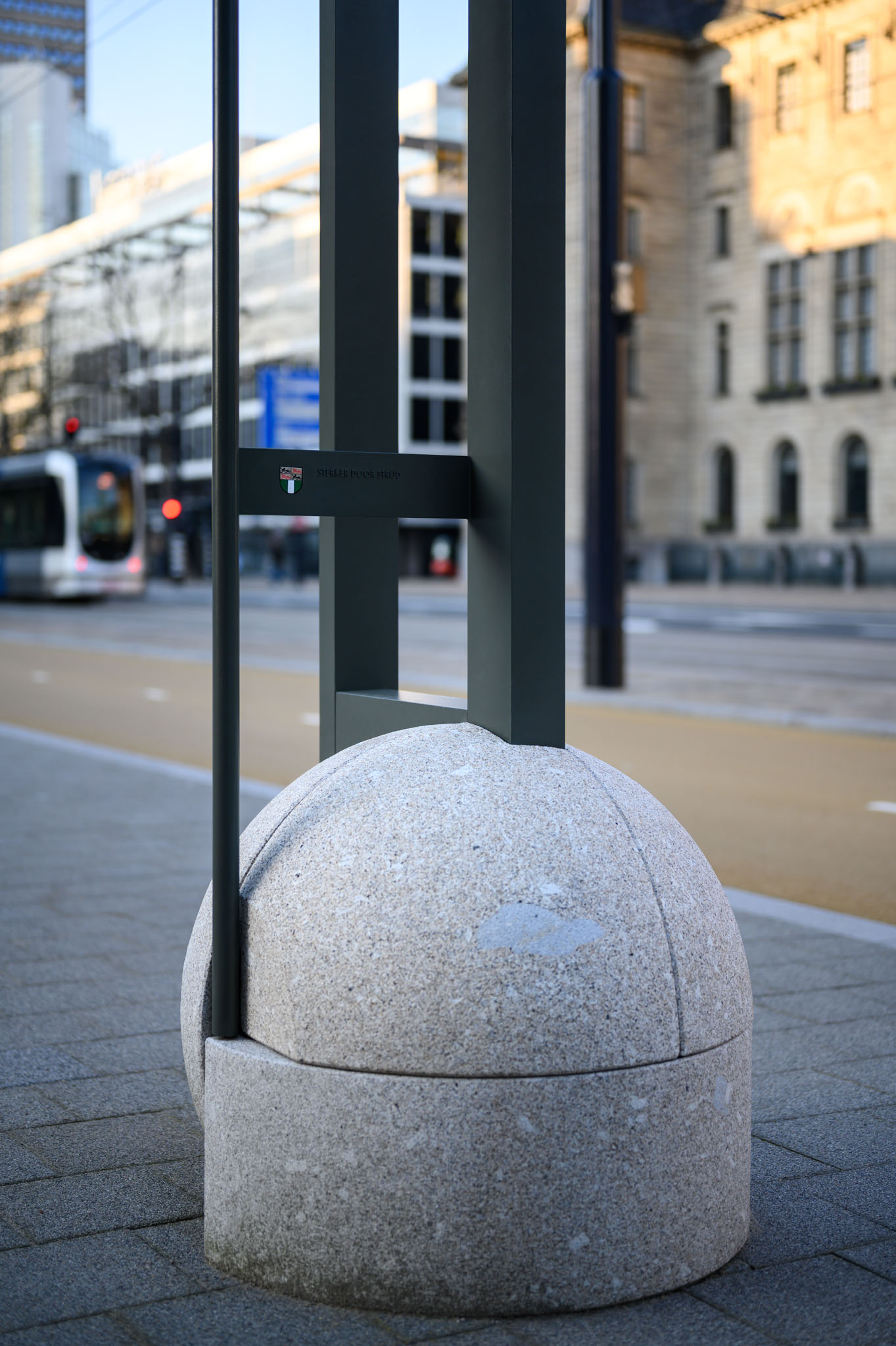 Detail of the Coolsingel Luminaire