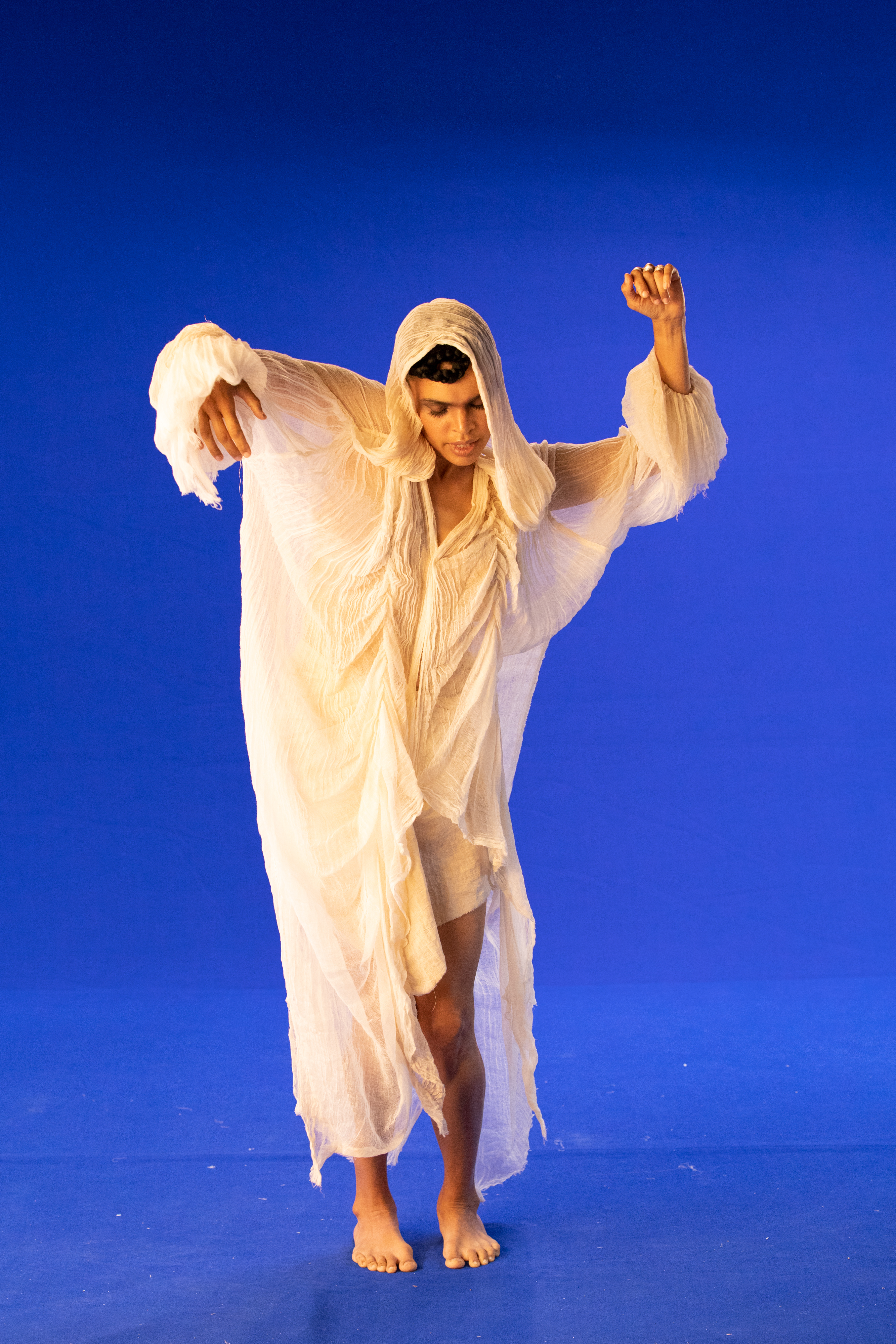 Hannah Brontë, EYE HEAR U MAGIK, National Gallery Victoria Triennial, 2020. Hannah Brontë x Megan Hanson Costume Collaboration. © Hannah Brontë Photo: Kate O'Sullivan