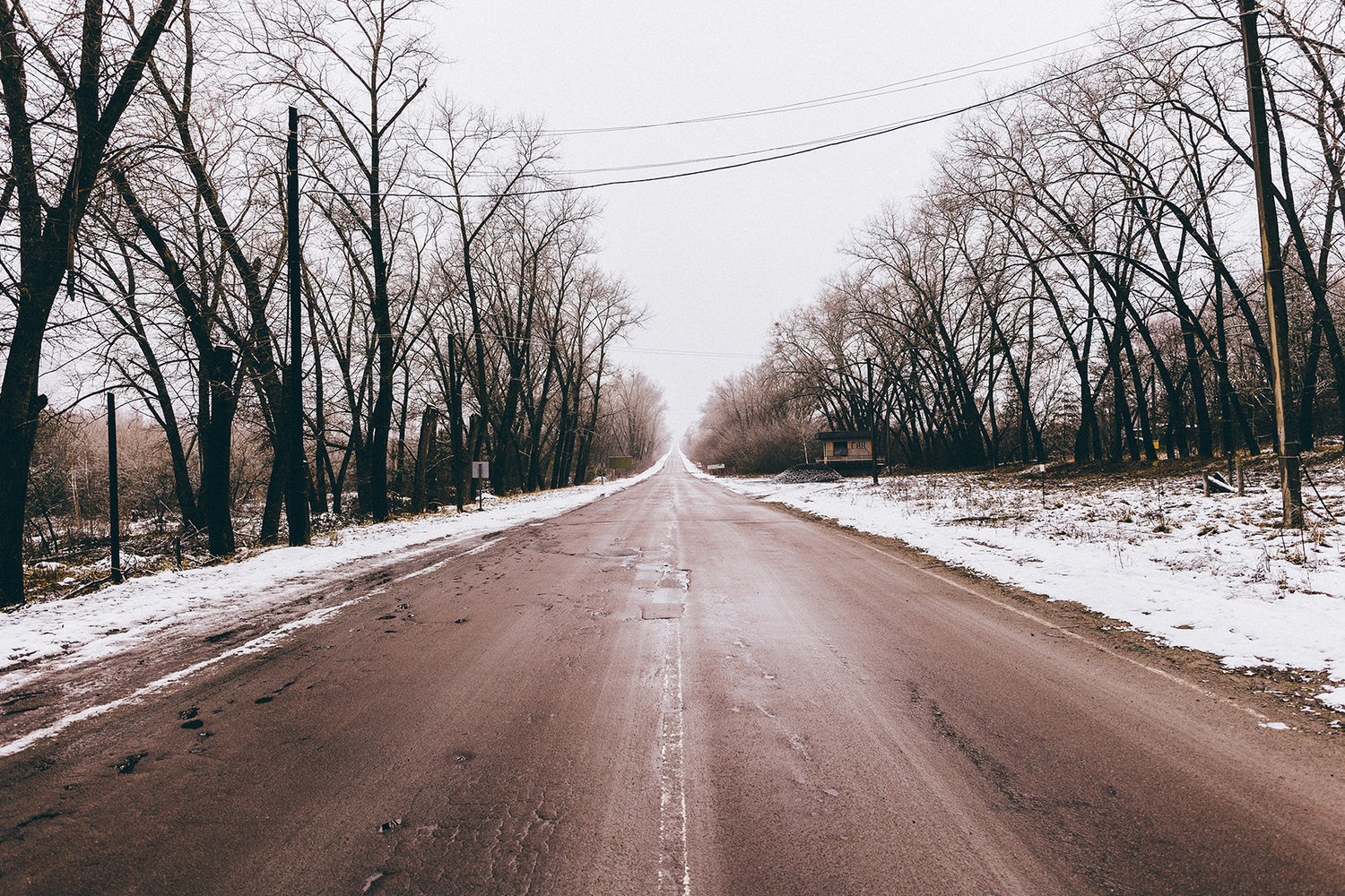 Foto Eurasia viaje Chernobyl Pripyat carretera entrada