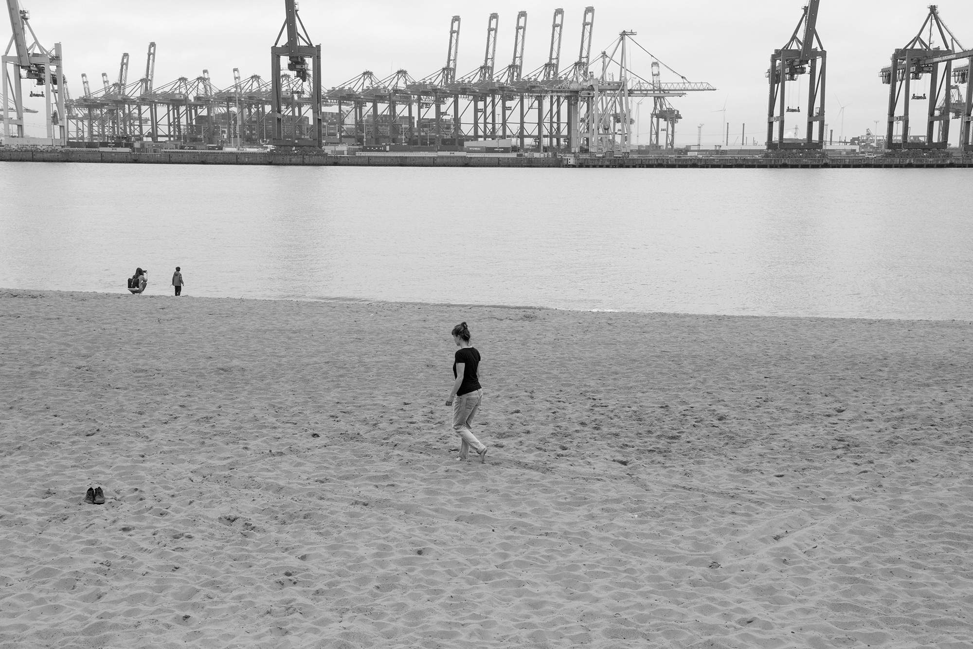 ‘Container’ is part of the collaborative project ‘The State of Things, curated by Rodrigo Orrantia, with Joshua Bilton, Hannah Hughes, Eugenia Ivanissevich and Tom Lovelace for Landskrona Festival 2020/22https://www.state-of-things.com