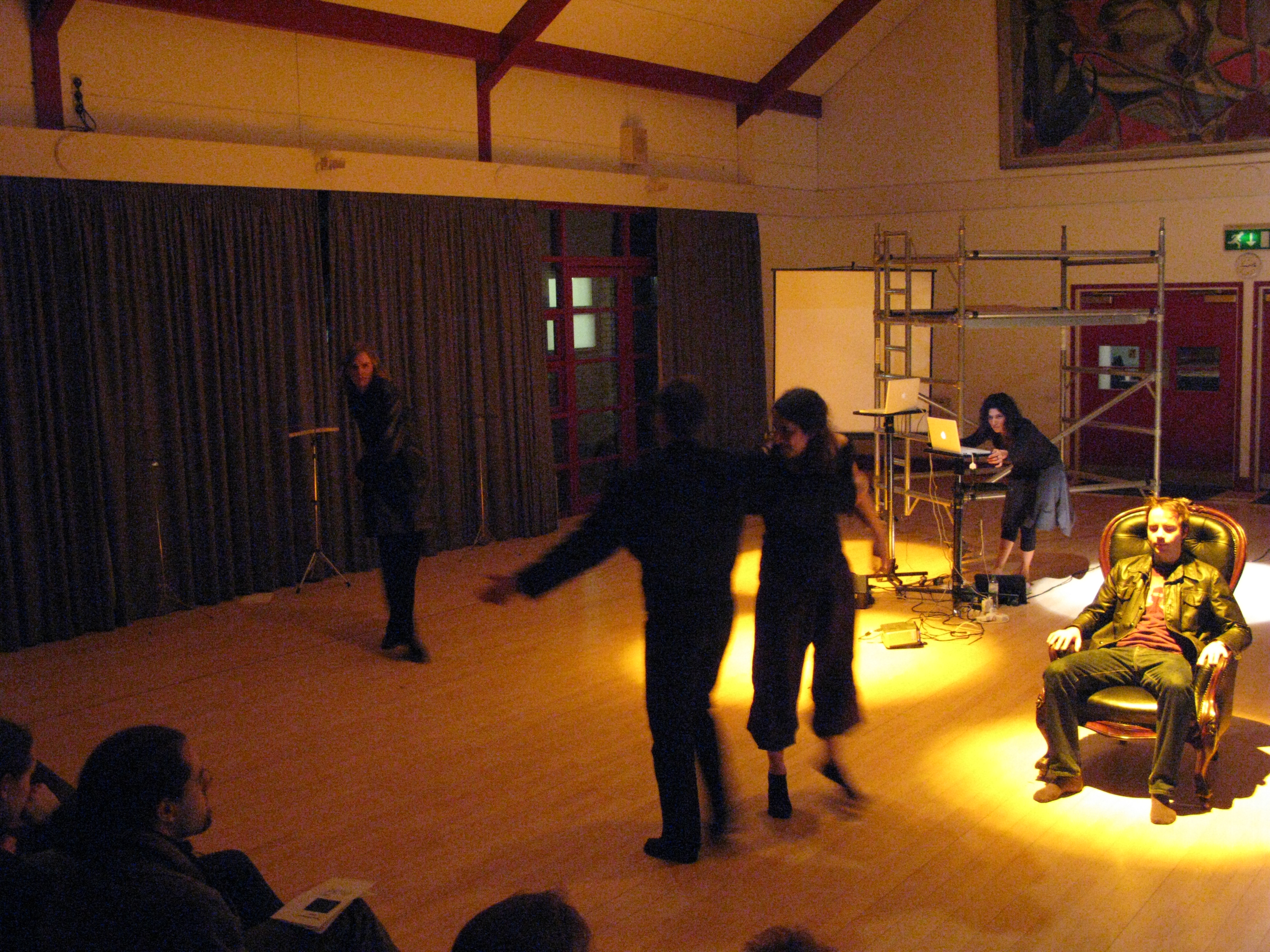 [in[visible 2009, Cambridge UK. Photo &copy;audience 