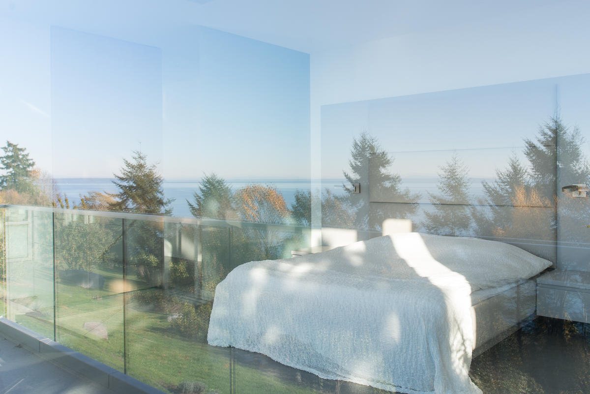 Cliff Dwelling designed by Jim Olson