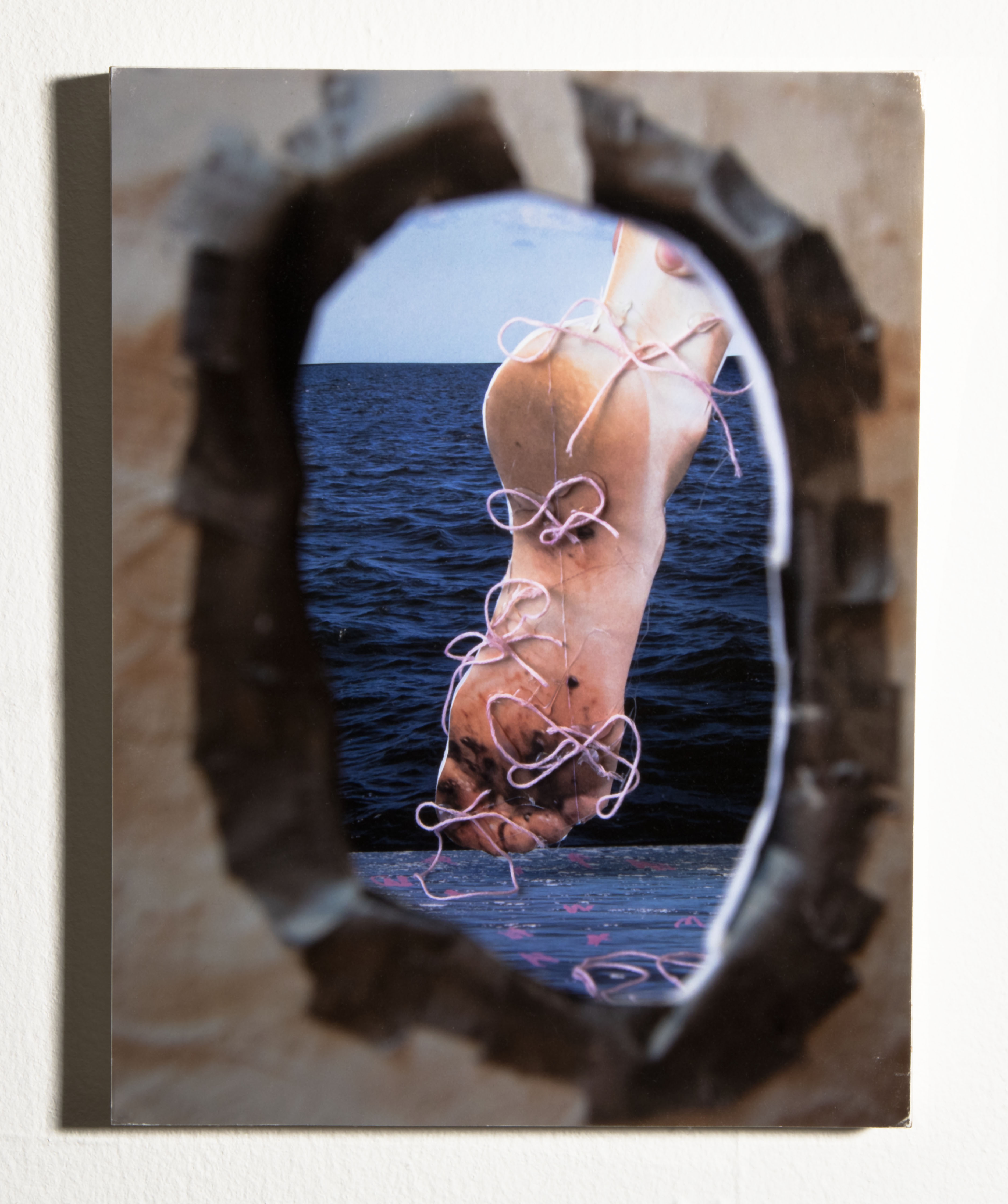 Fleeing | 8.5'' x 11'' | Pigment Print | 2021