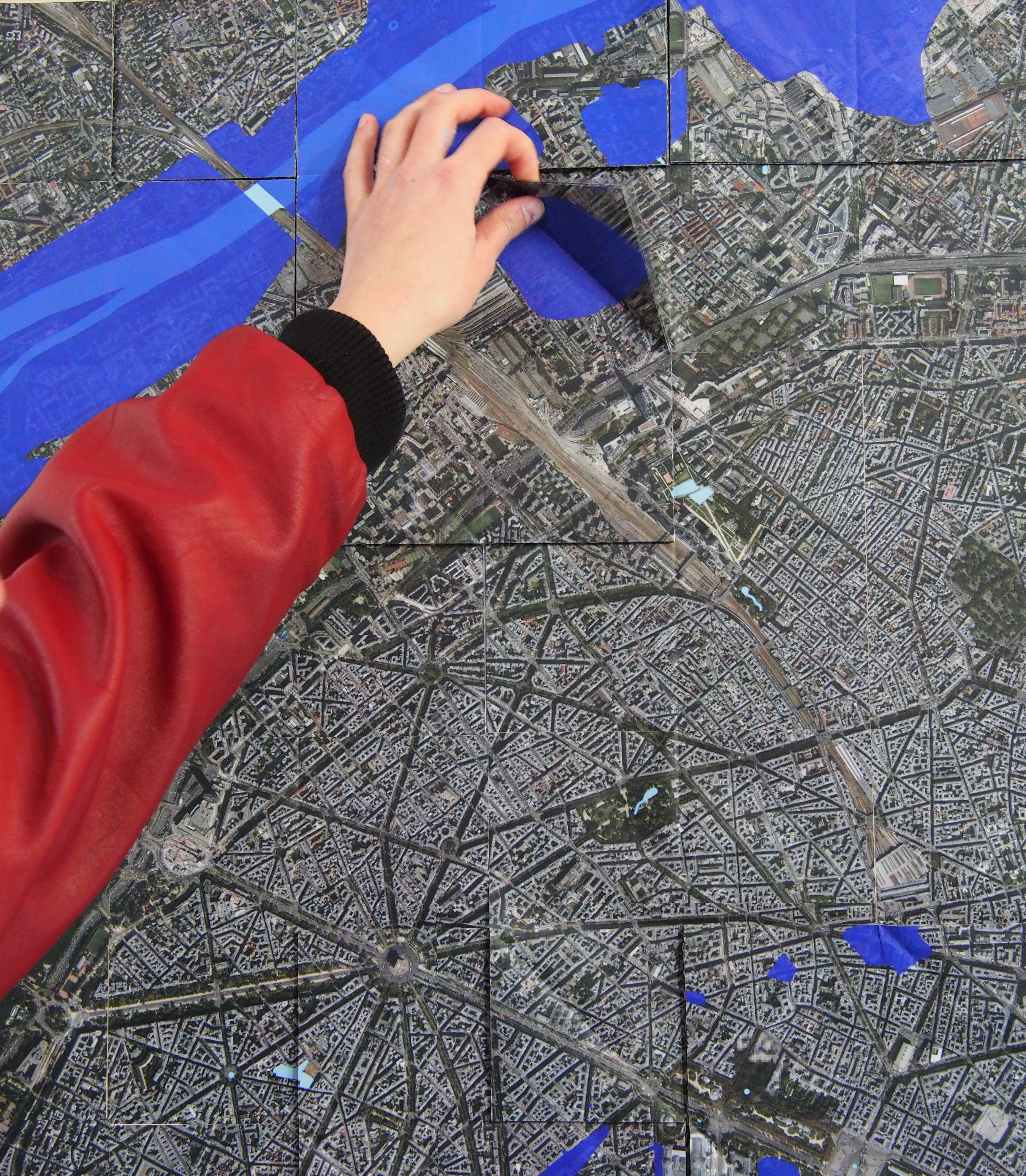 Arasi Tiffany Tavares - Gold river - 2022