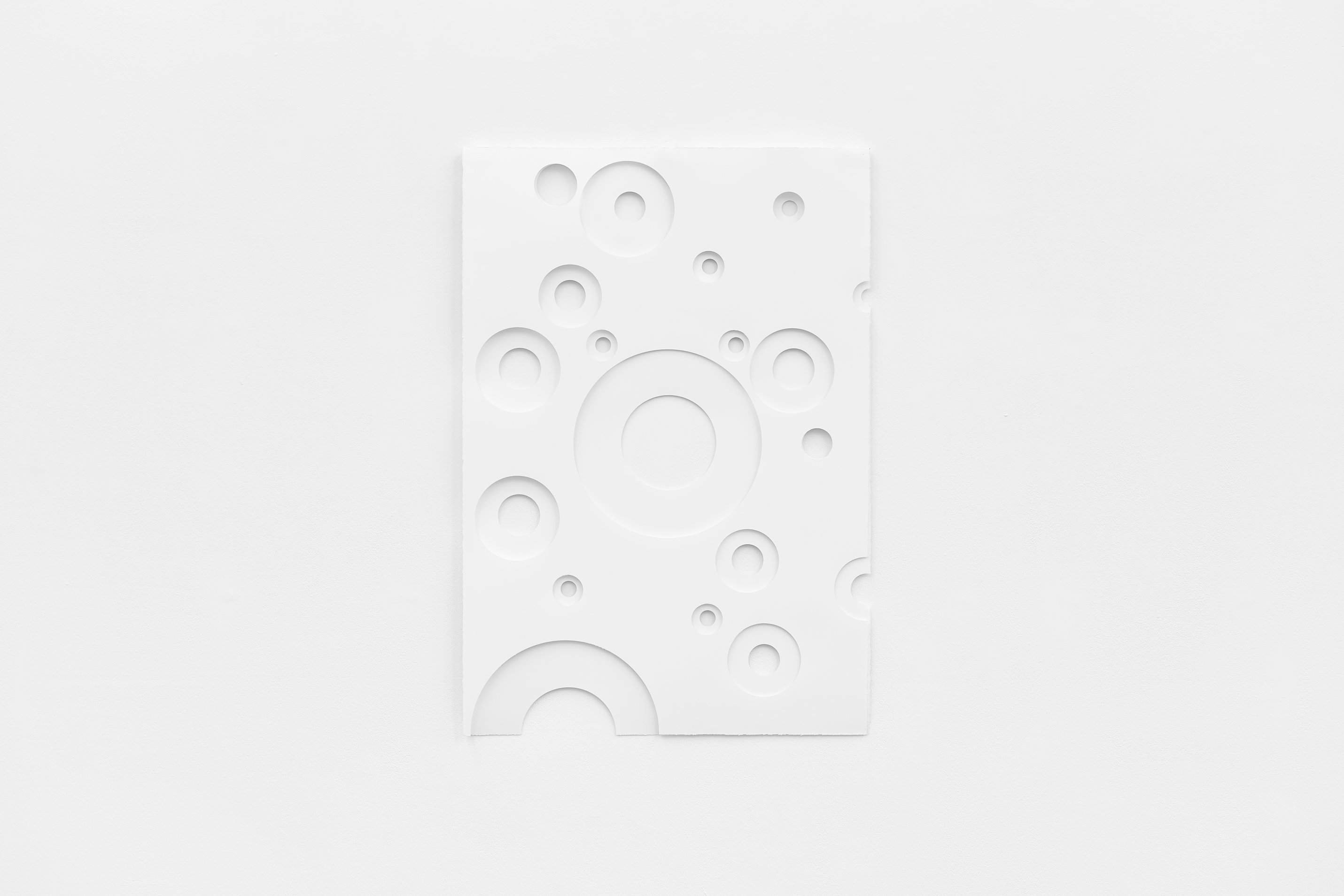 Shaun Motsi, Untitled (Spectacles) (2025) | Hahnemühle watercolour paper, 112 x 76.5 cm 