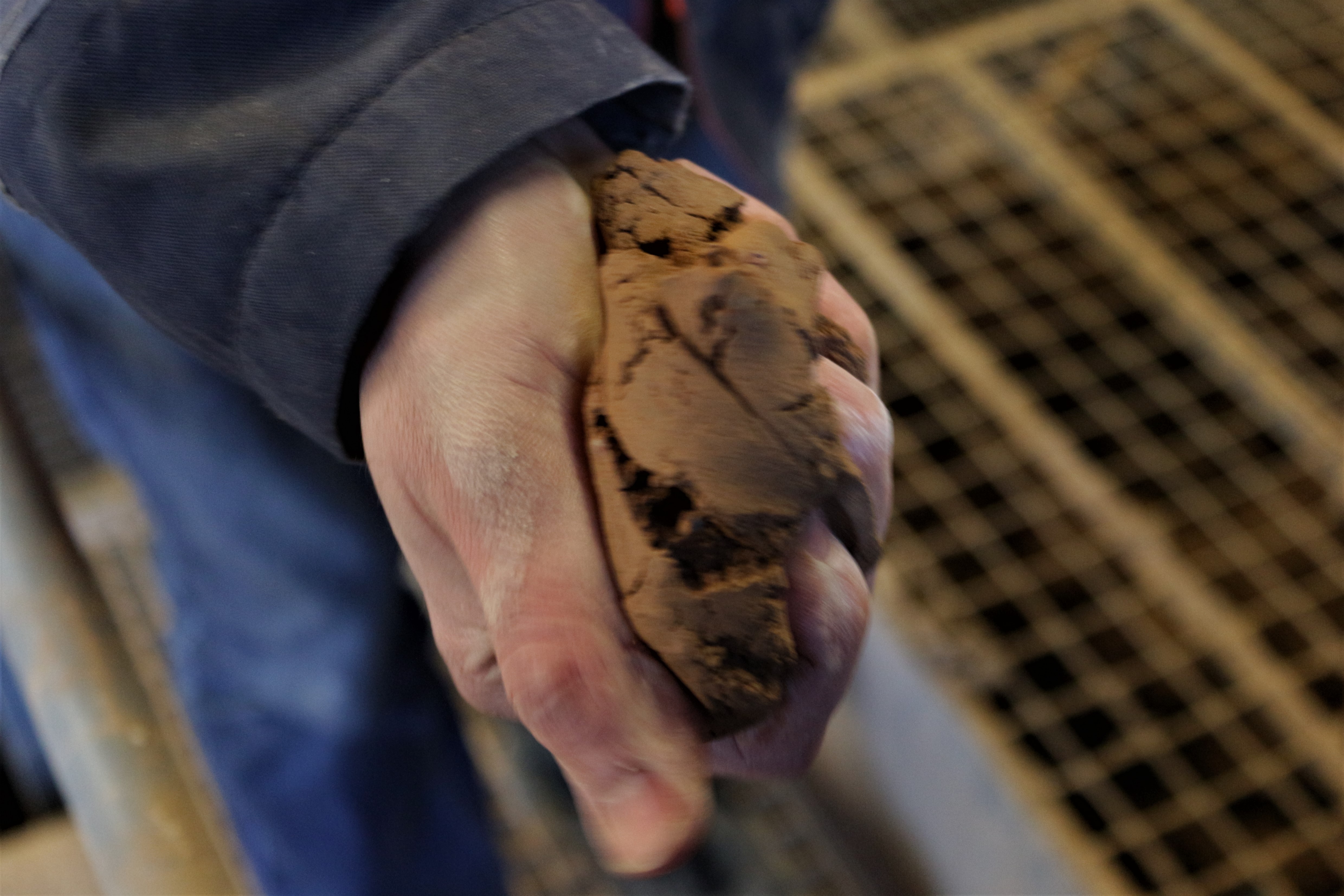 Then it is mixed with water to obtain a ductile consistency