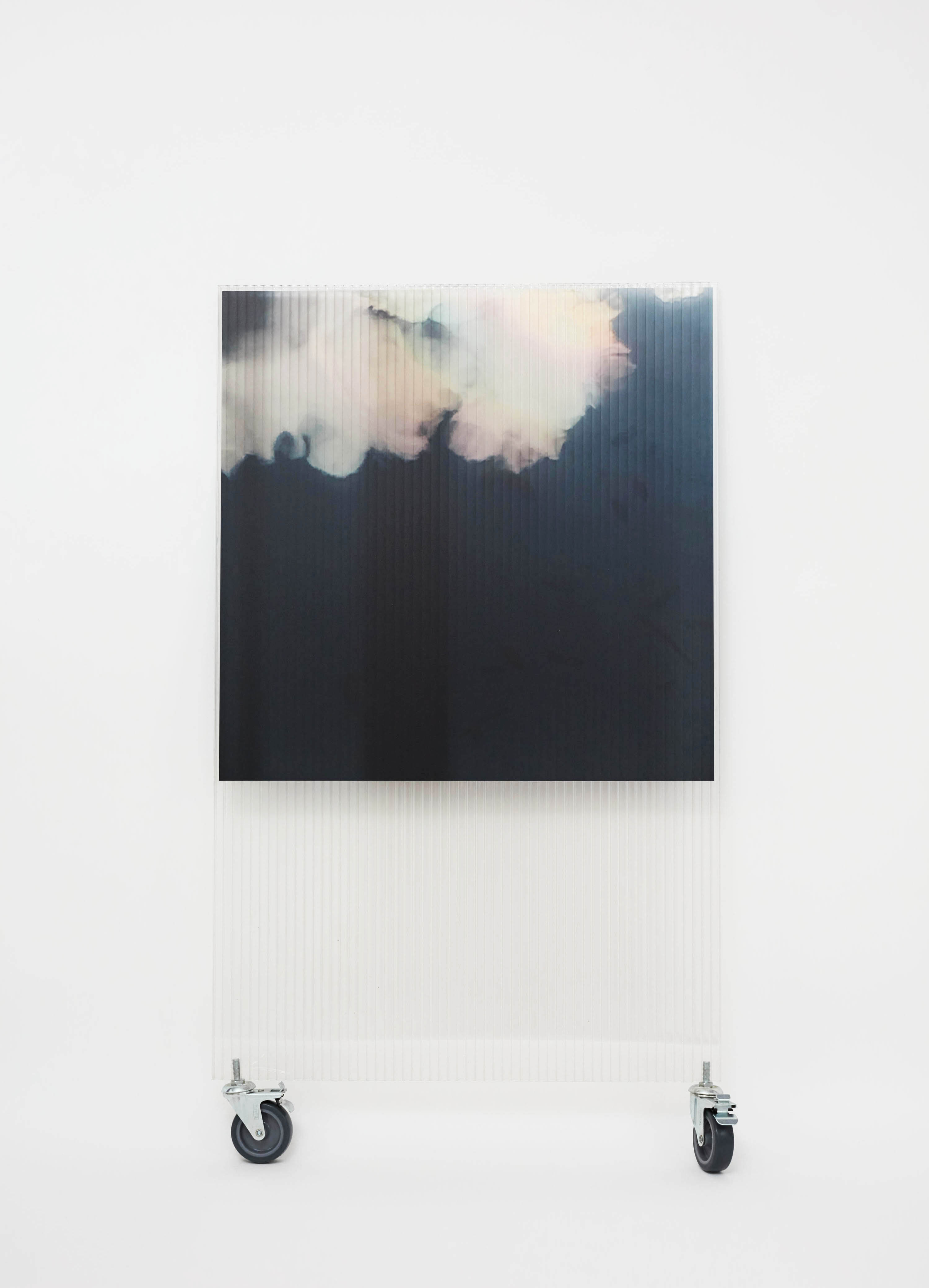 PHOTOGRAPHIES Série Nuage rose poudre, jaune et bleu, 2023