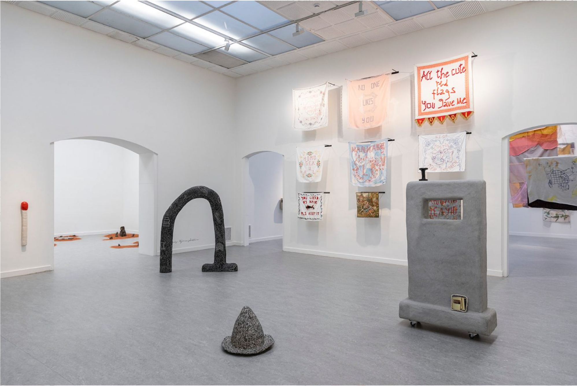 Installatieoverzicht Currents #9 – Mother(Land) © Selma Gurbuz