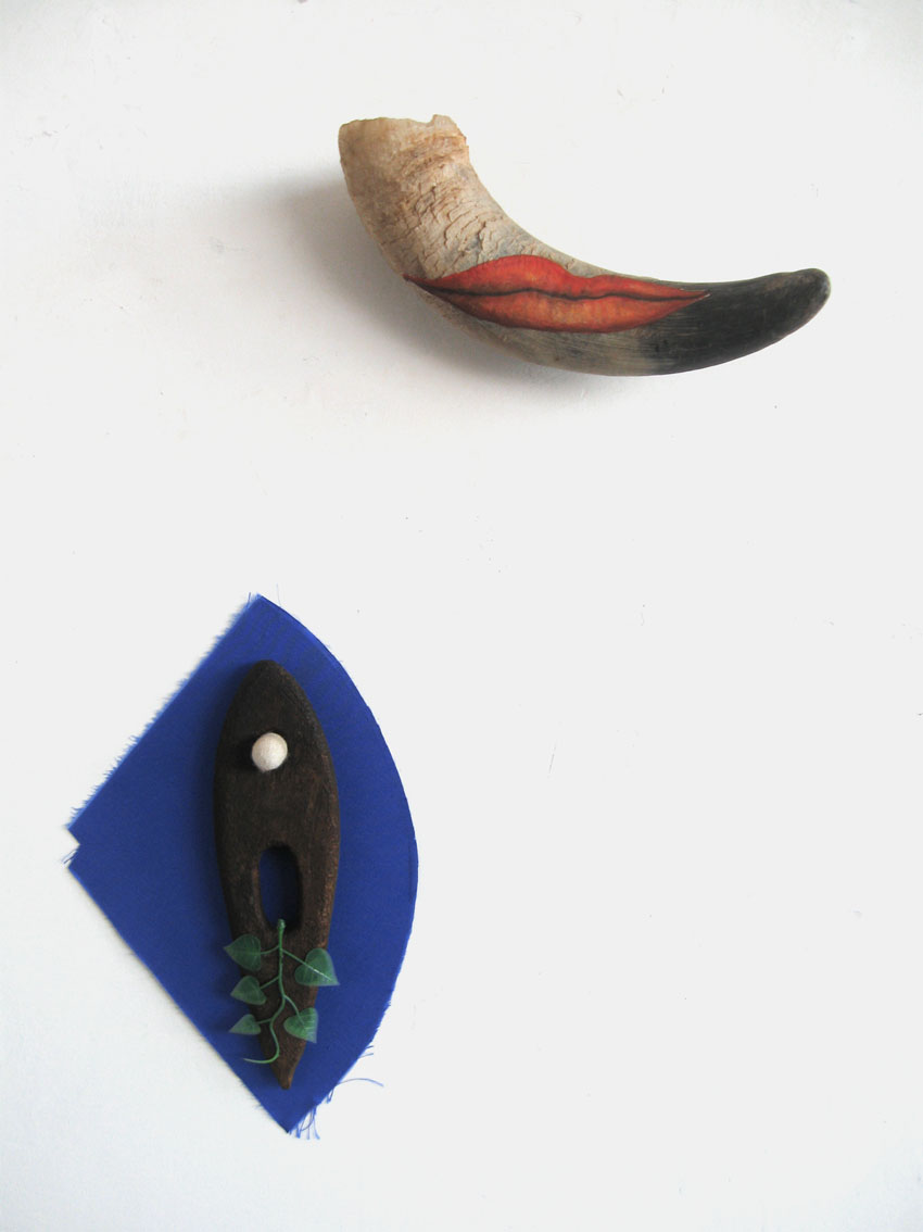 Détail d’installation d’objets, 2015. Sometimes Studio, Paris.