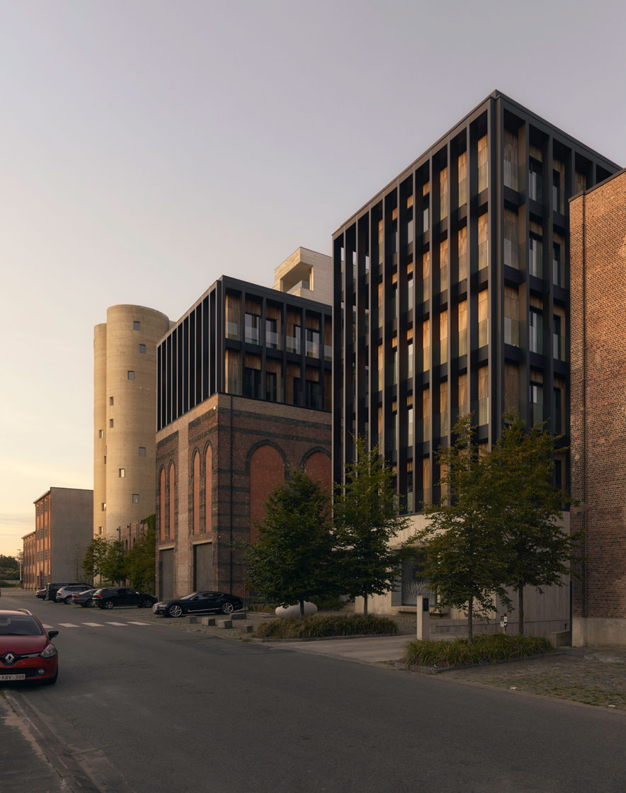 AXEL VERVOORDT - KANAAL - WIJNEGEM, BELGIUM