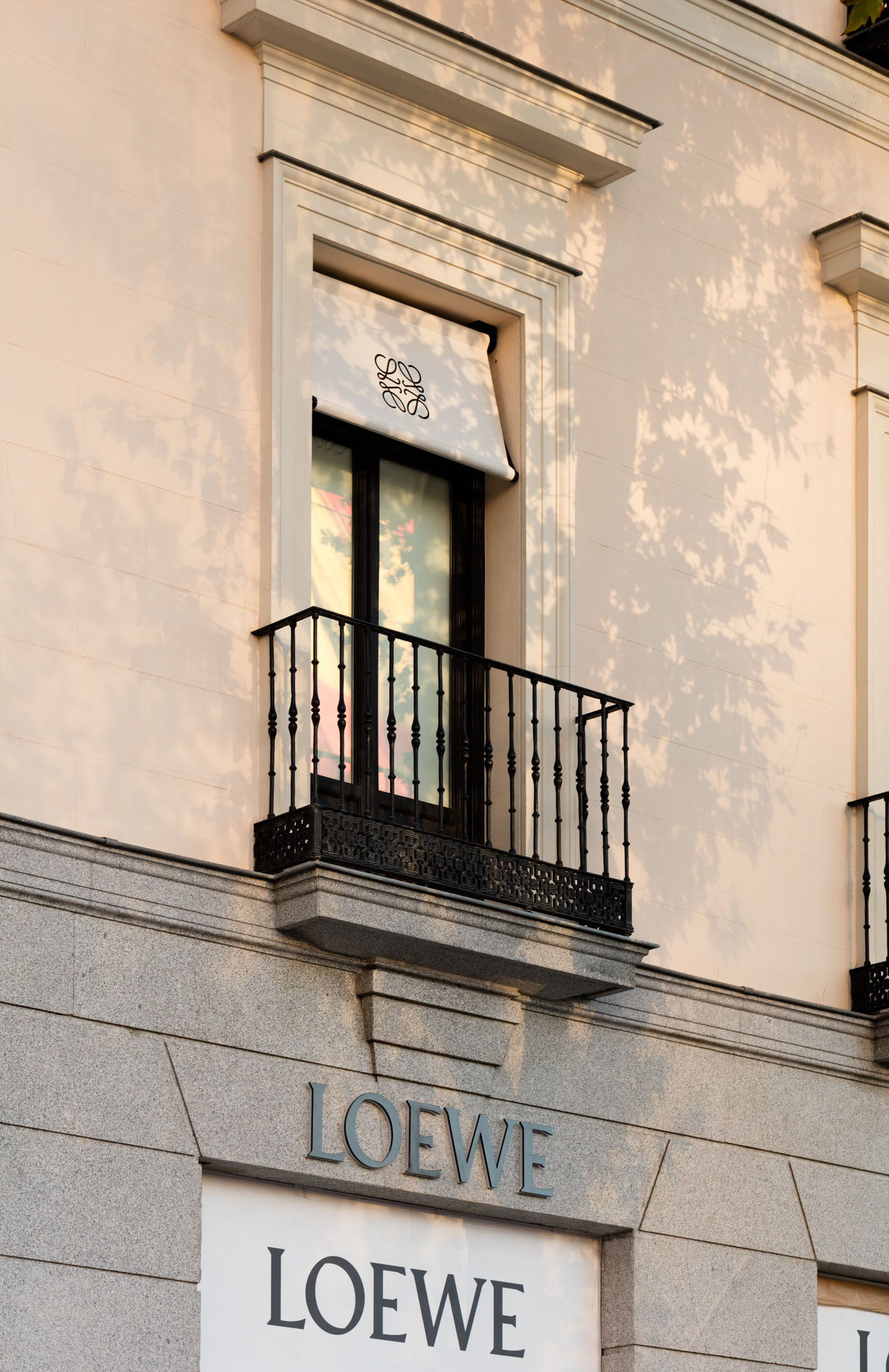 CASA LOEWE charms Madrid with an innovative concept - LVMH