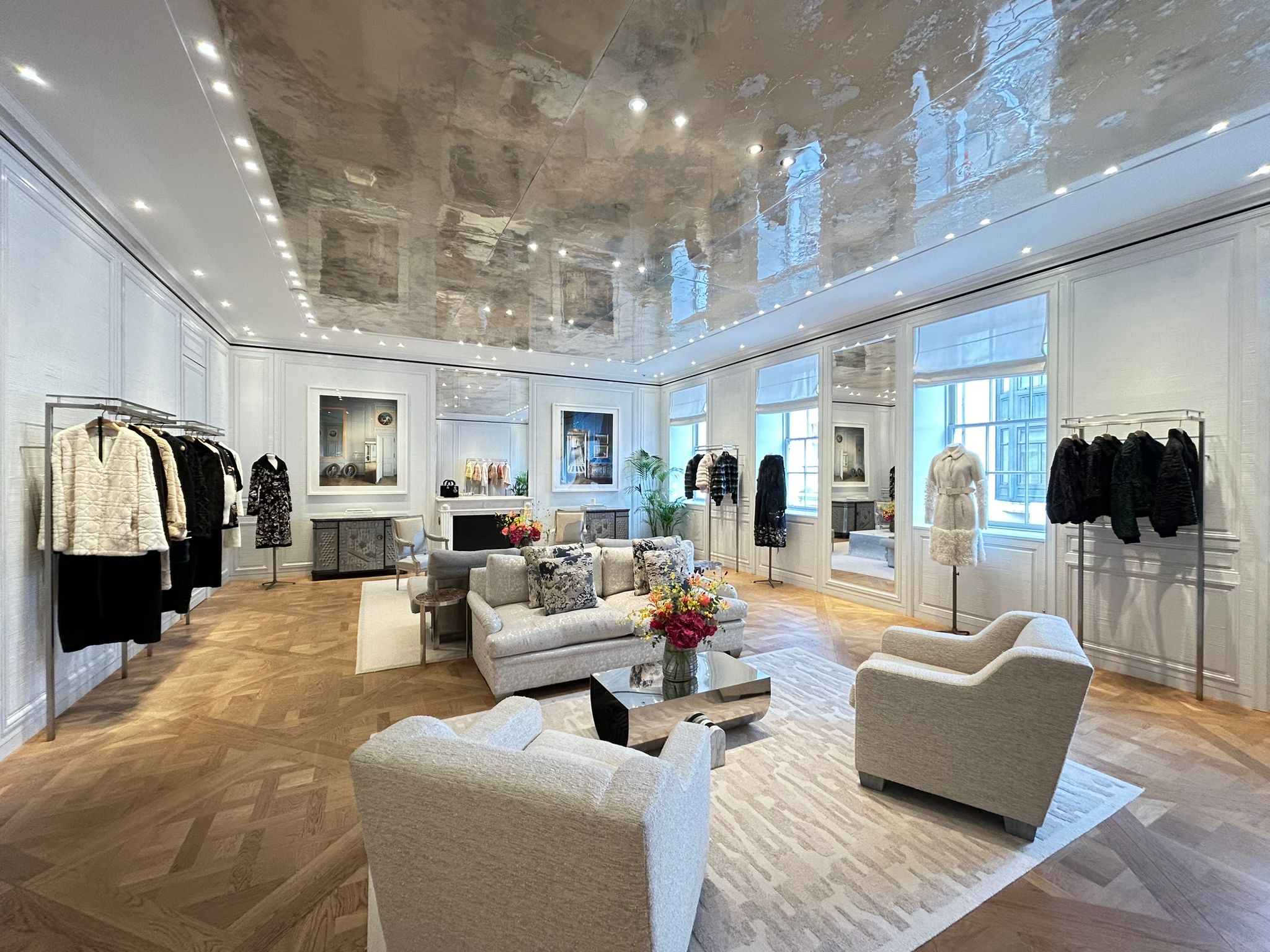 Dior New Bond Street Fur-rack, 2024