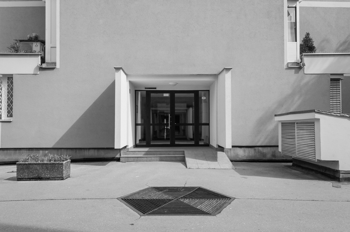 Stanovanjski bloki Koseze, Ljubljana / 1974, Viktor Pust