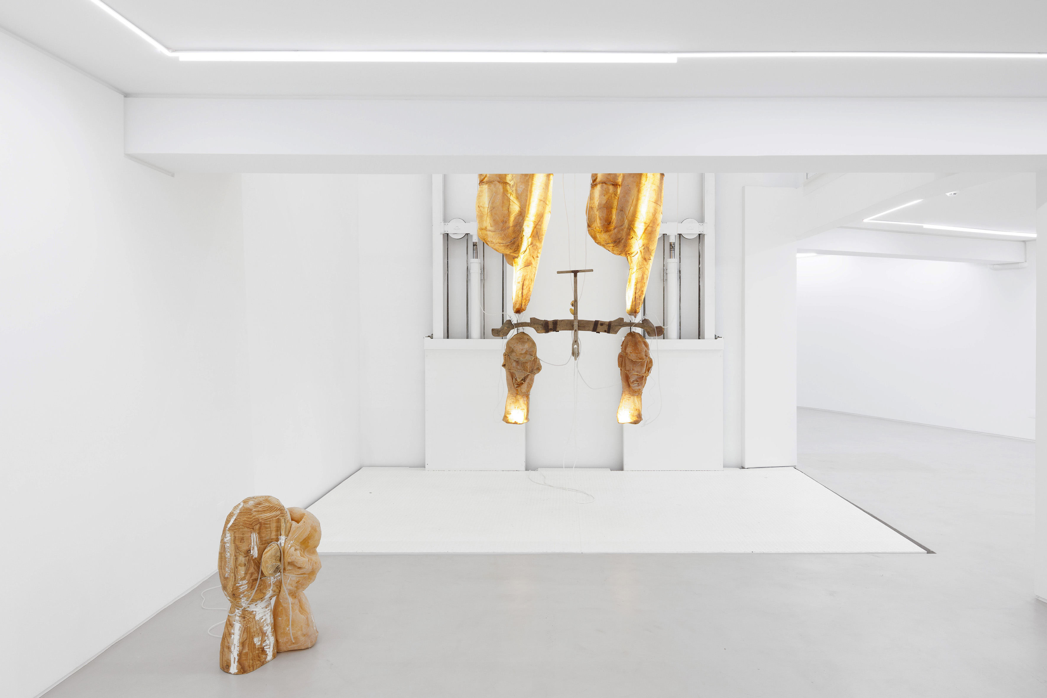 Motobody.zip, 2023, exhibition view, Galeria Foco, Lisbon (Manon Harrois)