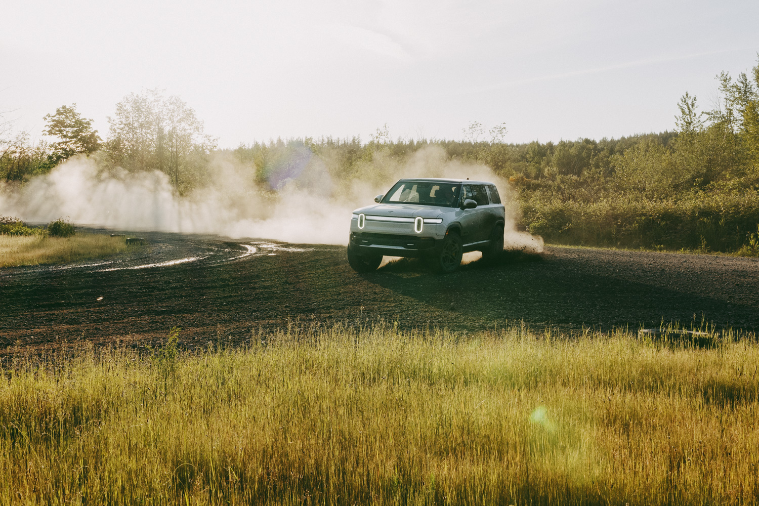 Rivian R1