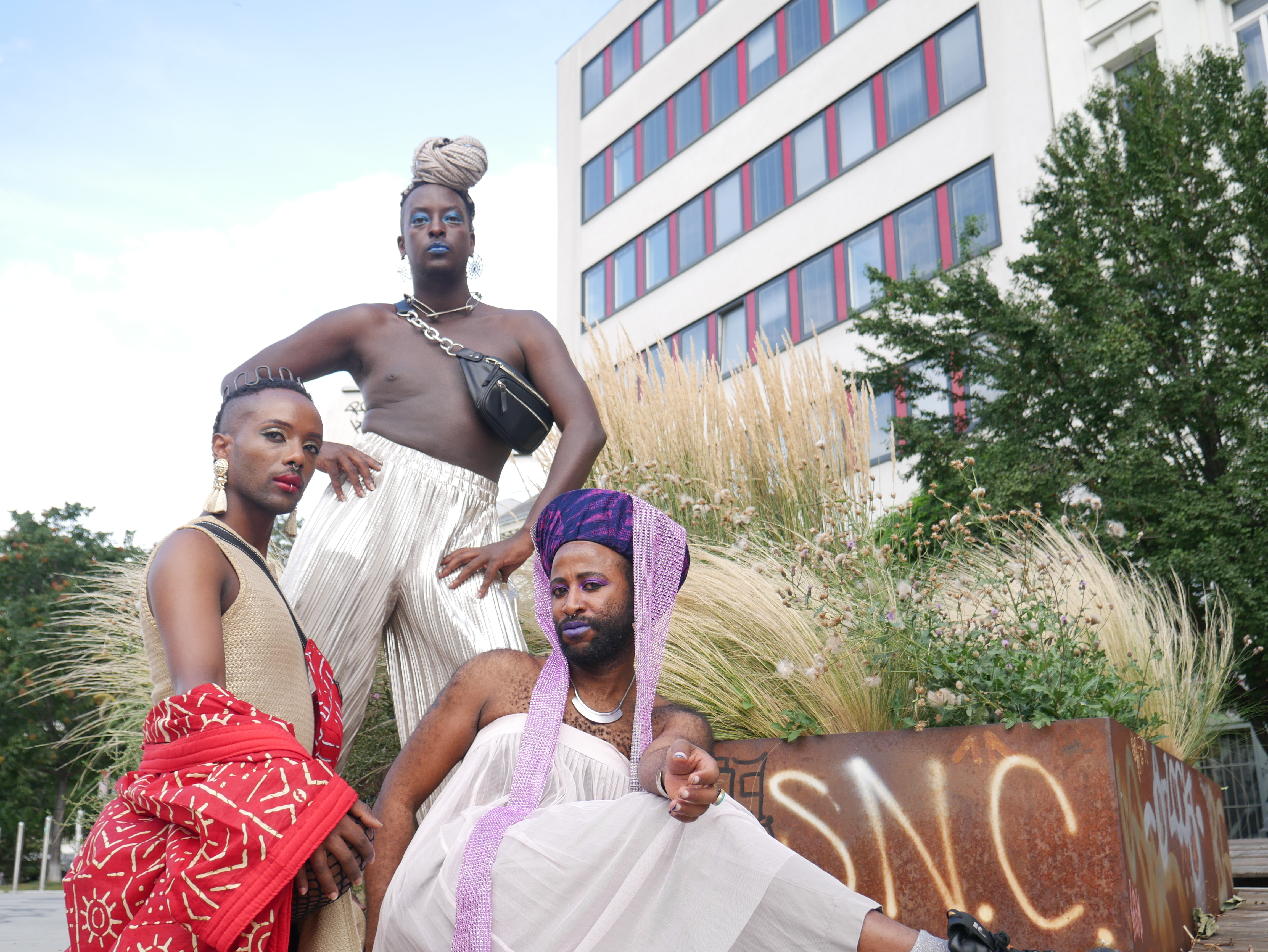 Photoshooting Faris Cuchi Gezahegn, Keith Zenga King and Mzamo Nondlwana, 2019