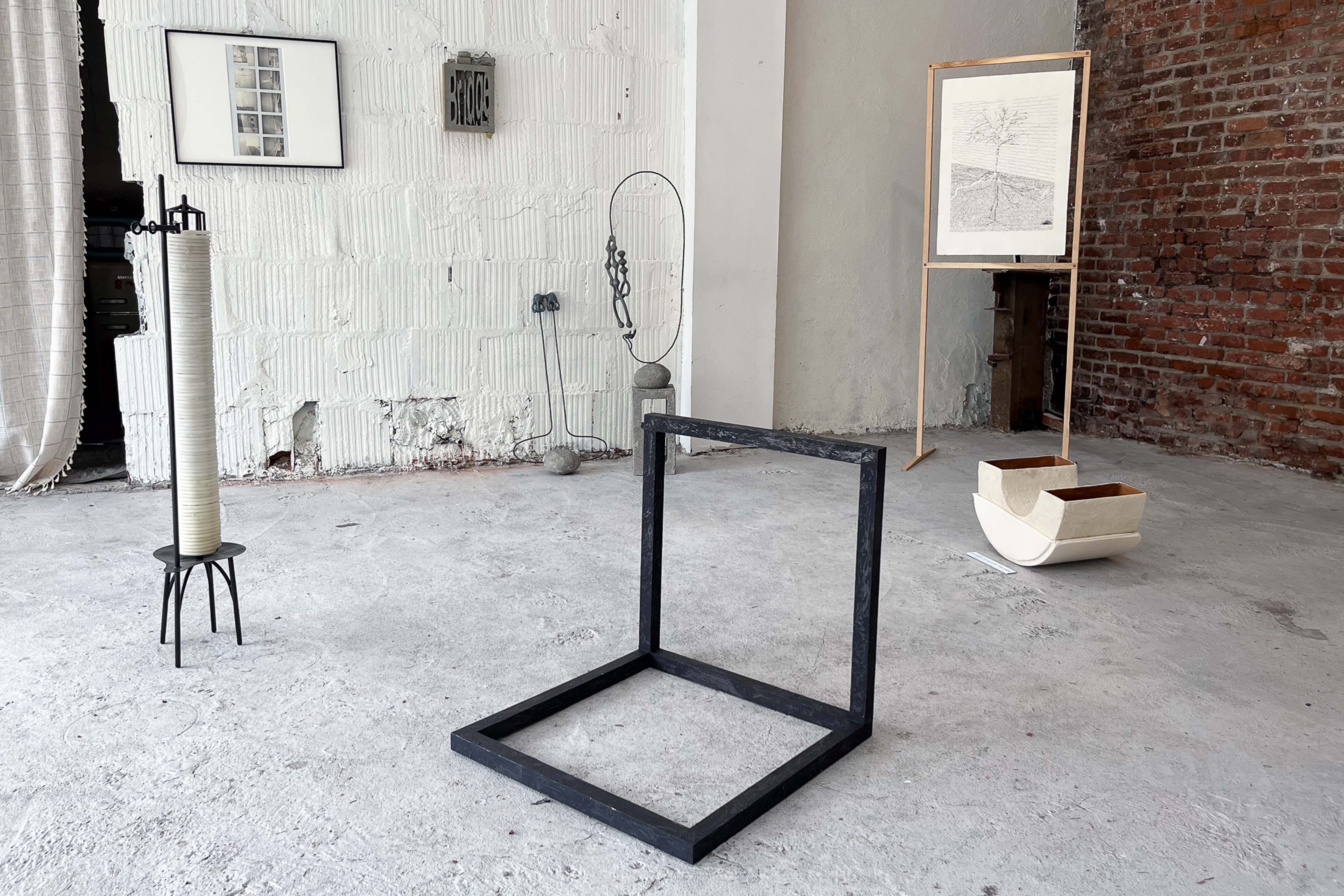 installation view from chaotic networks 