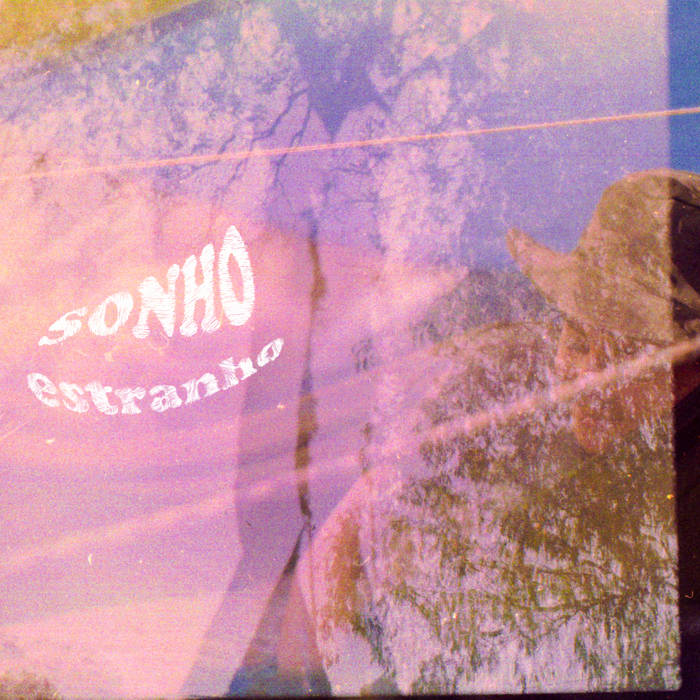 Moro no Mesmo Lugar Que Você (2021)