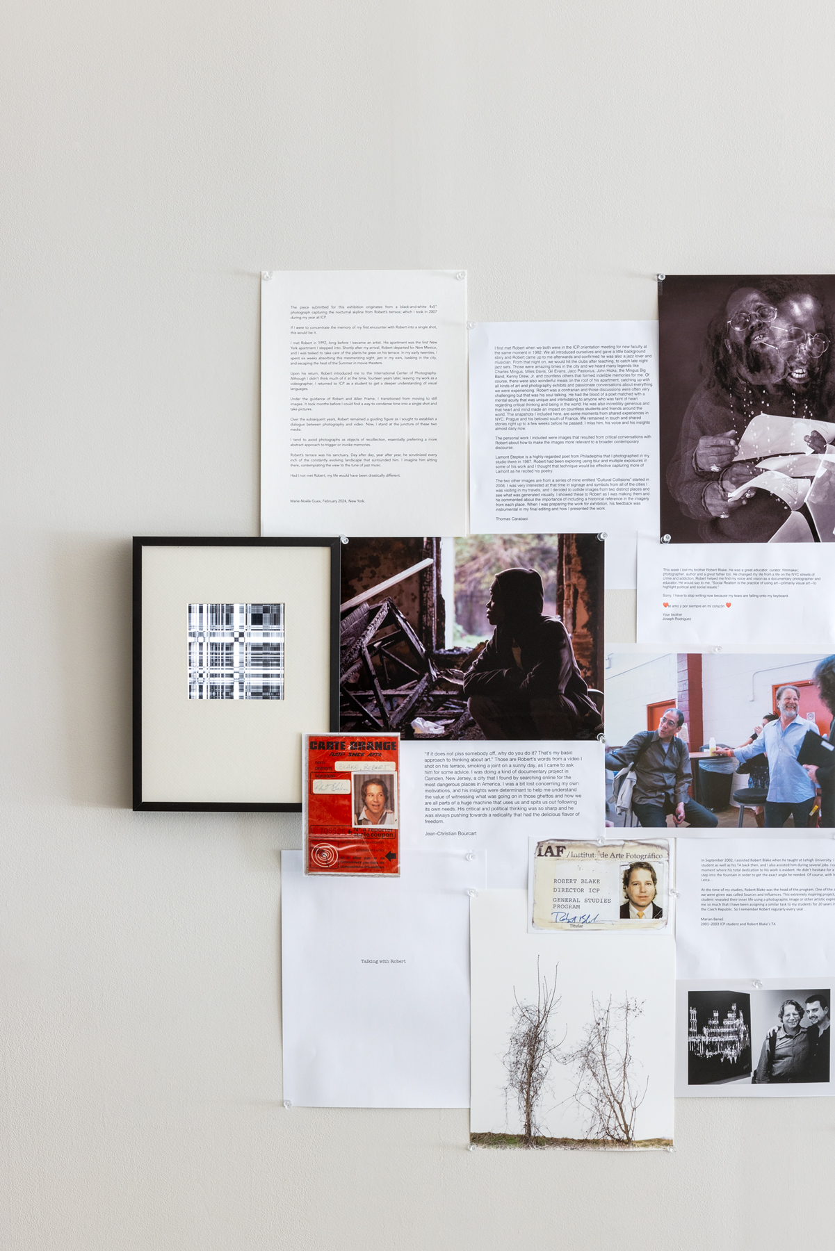 Written remembrances, snapshots and artwork contributed by friends, colleagues and students of Robert Blake 