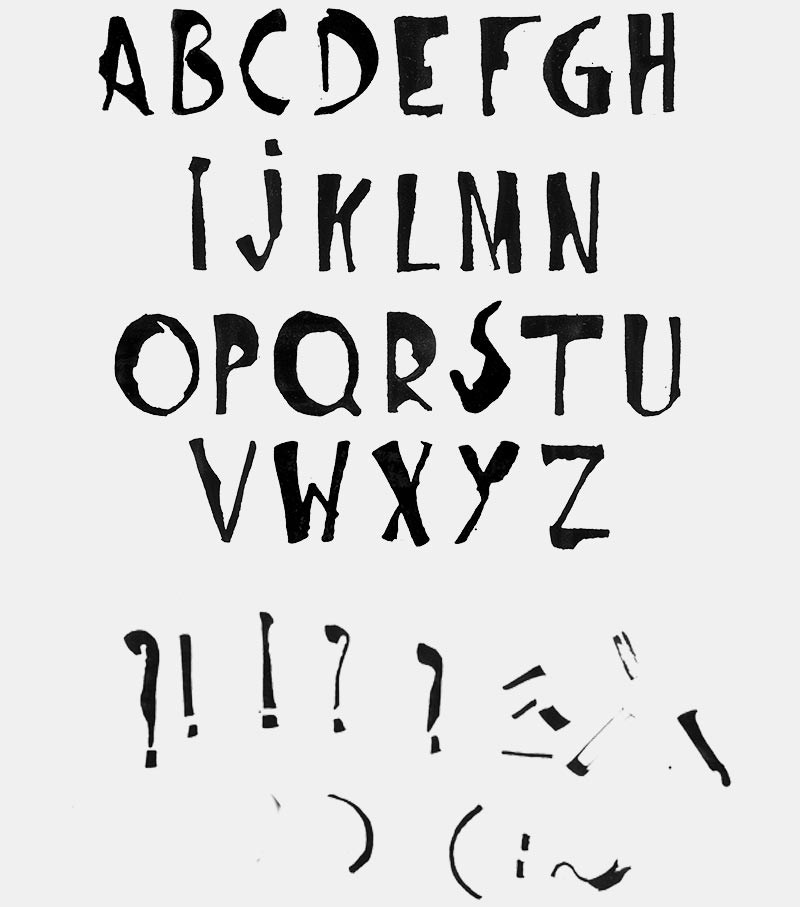 Alphabet créé pour LE COLLATÉRAL à l'encre et au calam.