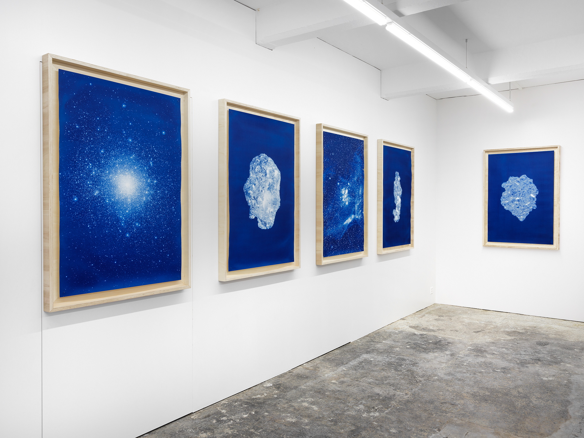 Exhibition view / OBJECTS IN THE MIRROR MAY LOOK CLOSER THAN THEY APPEAR - Hugo Deverchère