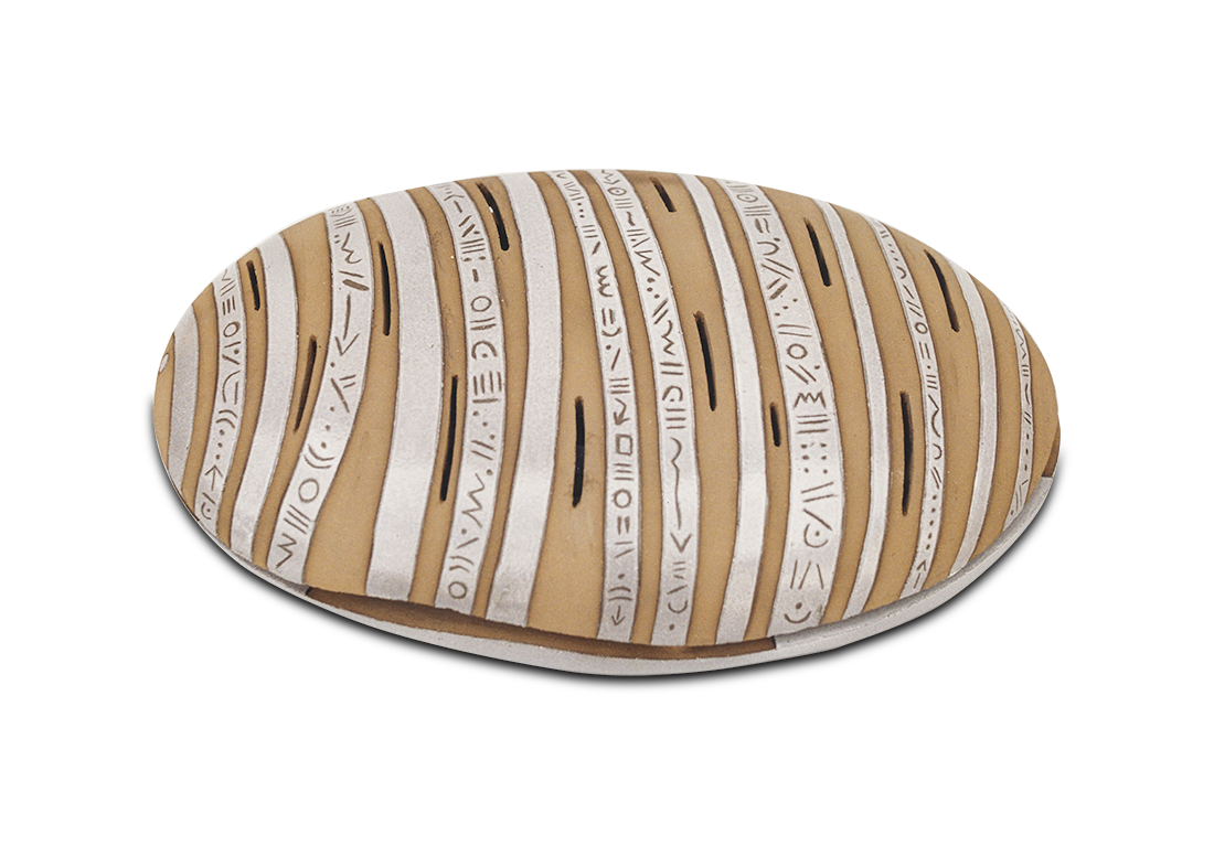 Sassoscritto (Refrattario nero e smalto, cm 39x9x25, 2002)