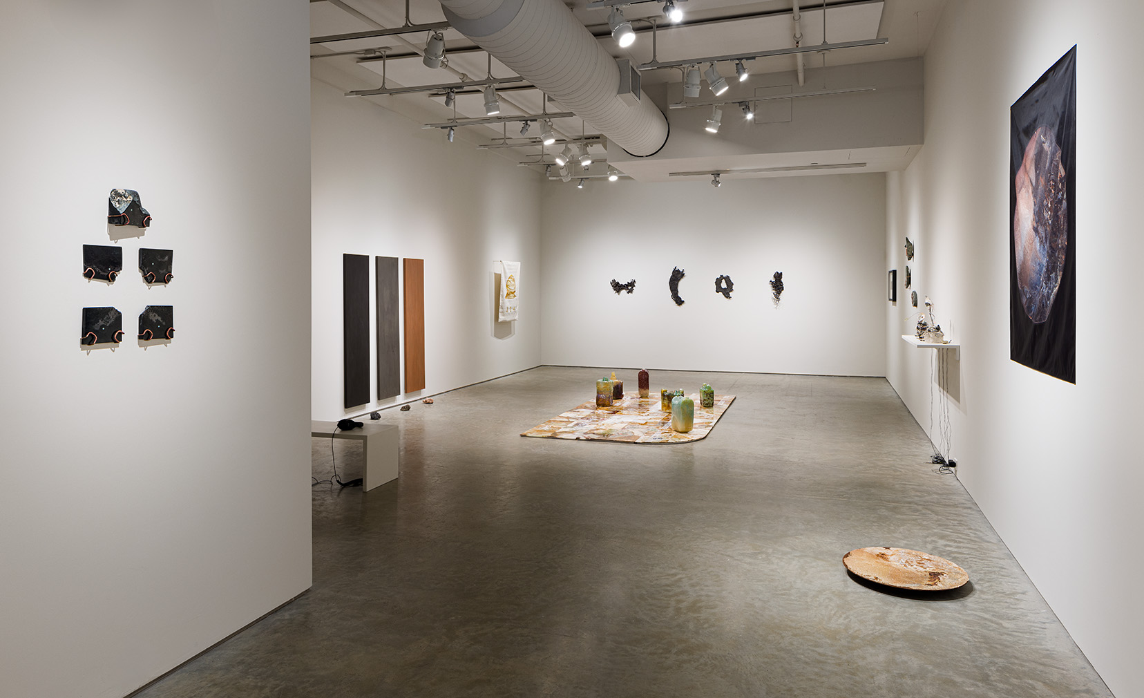 Installation view of "Speed of Stone," photo by Etienne Frossard.
