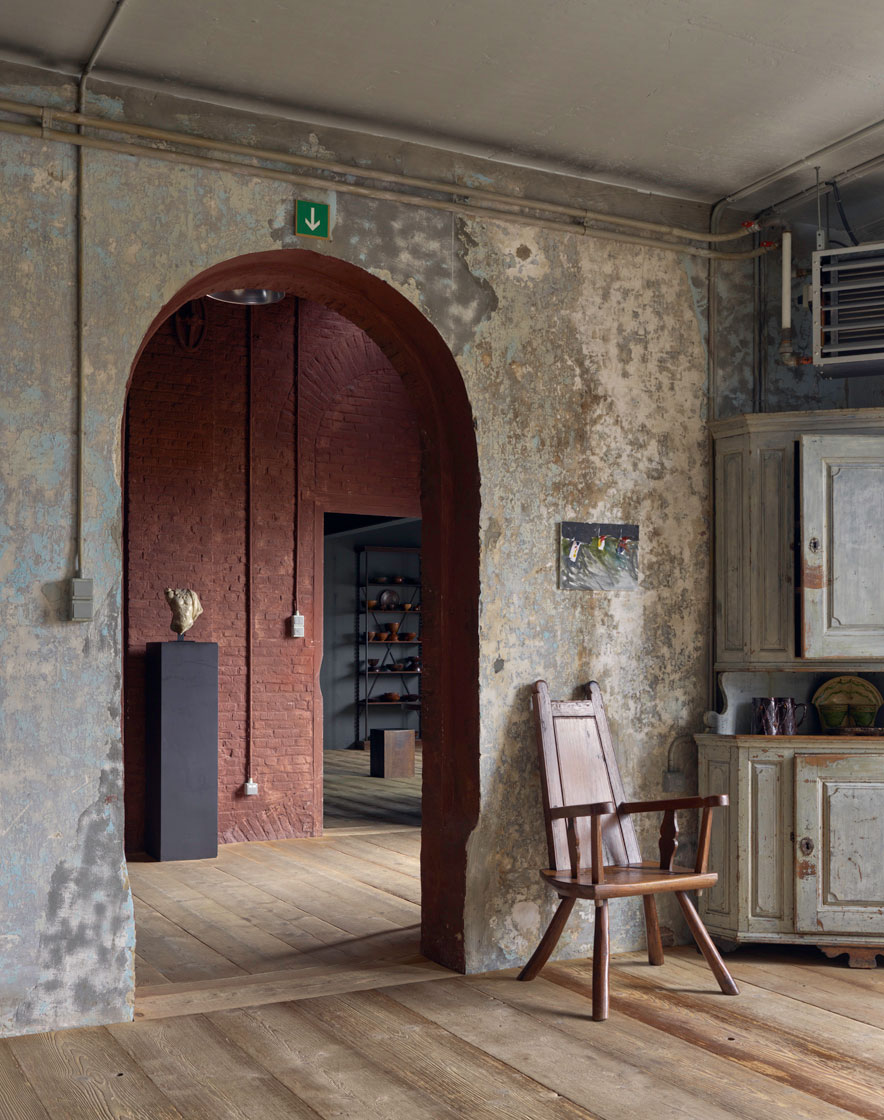 AXEL VERVOORDT - KANAAL - WIJNEGEM, BELGIUM