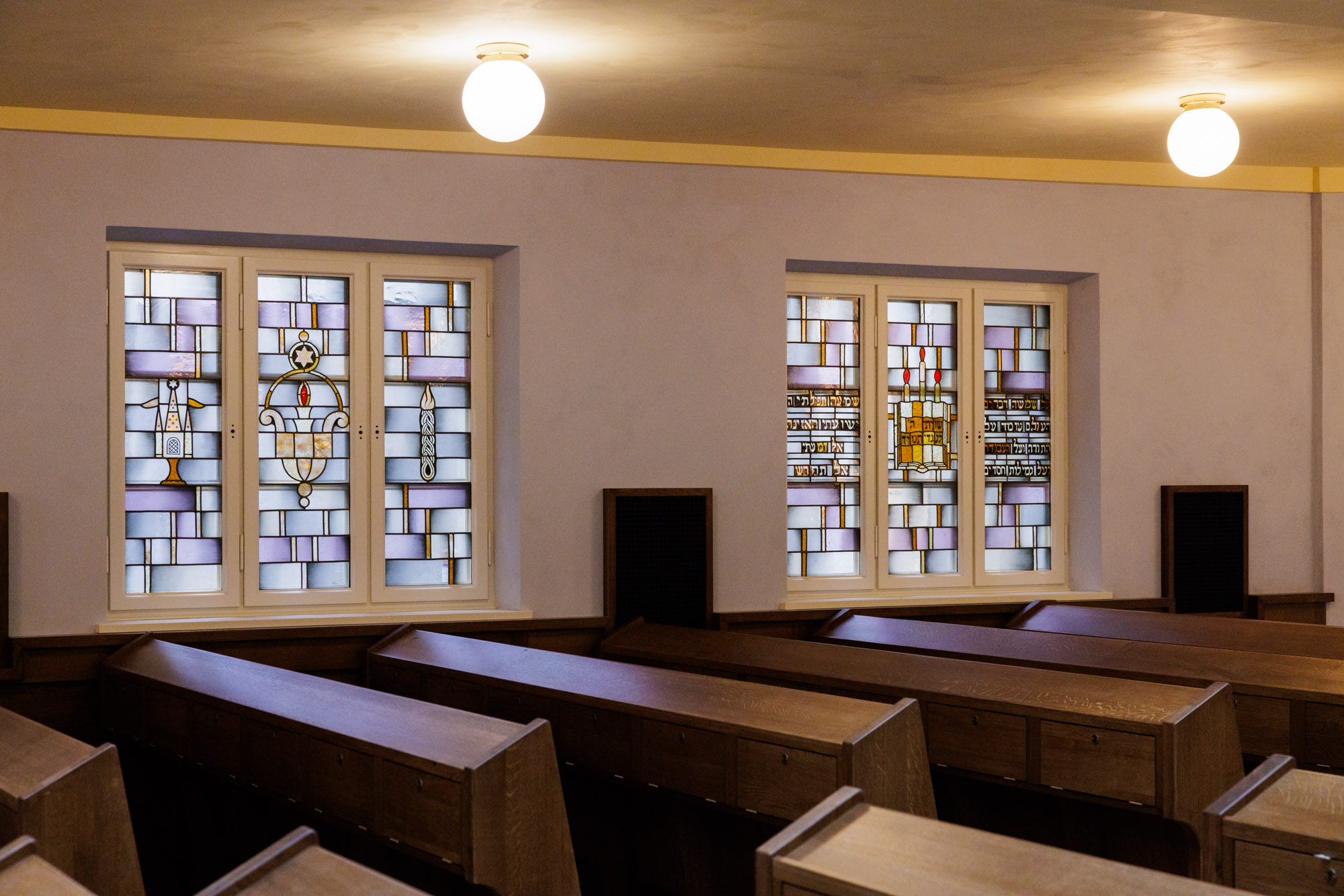 Wiederhergestelle Glasfenster nach den Entwürfen von 1931