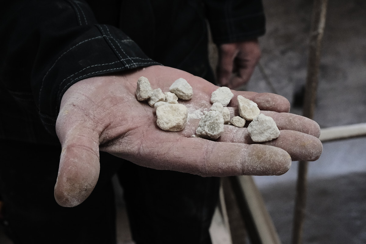 Cela permet de diminuer la taille des grains pour homogénéiser la cuisson.
