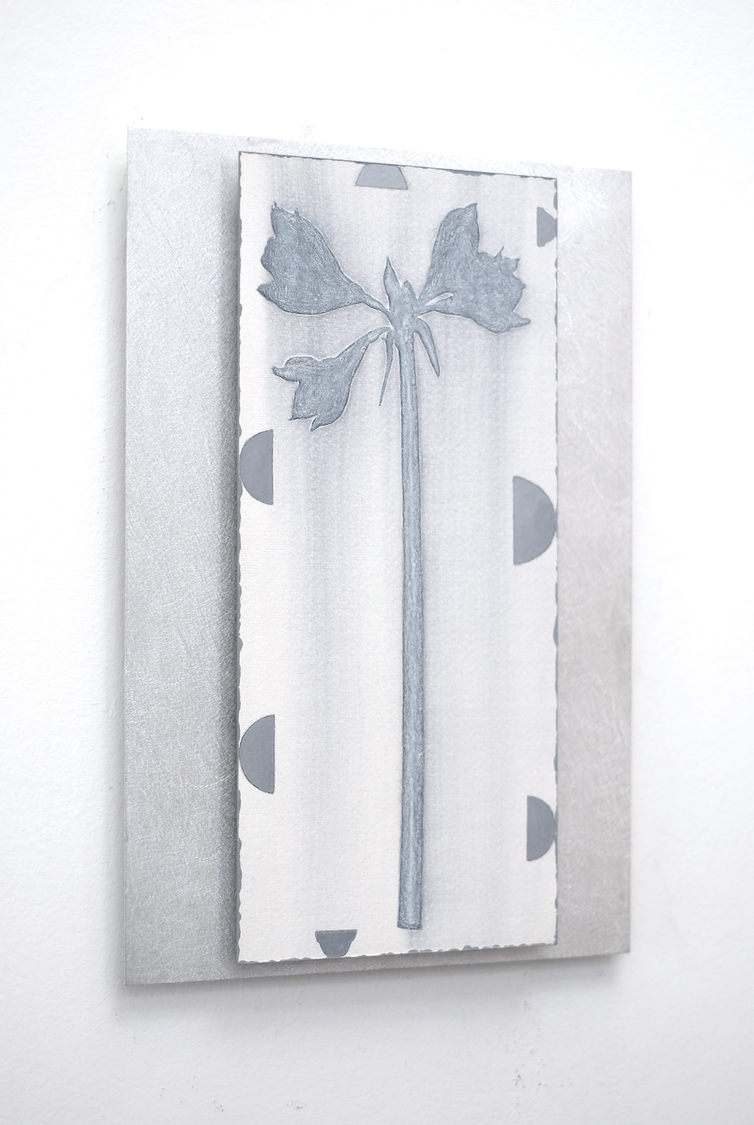 ‘Another gentle grey week?’, 2023, acrylic on paper/aluminium, 30 x 20 cm