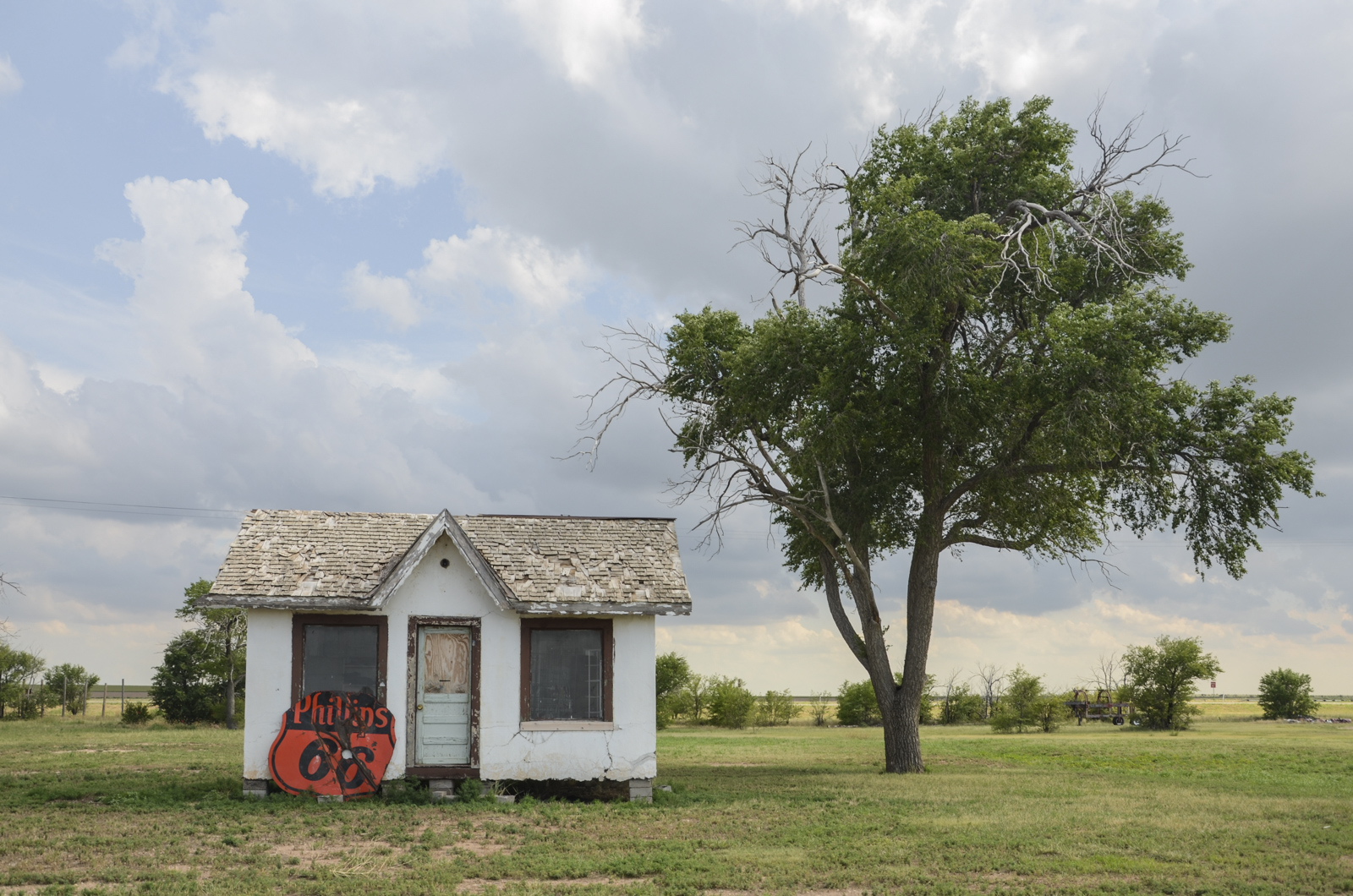 Adrian, Texas l 5/20