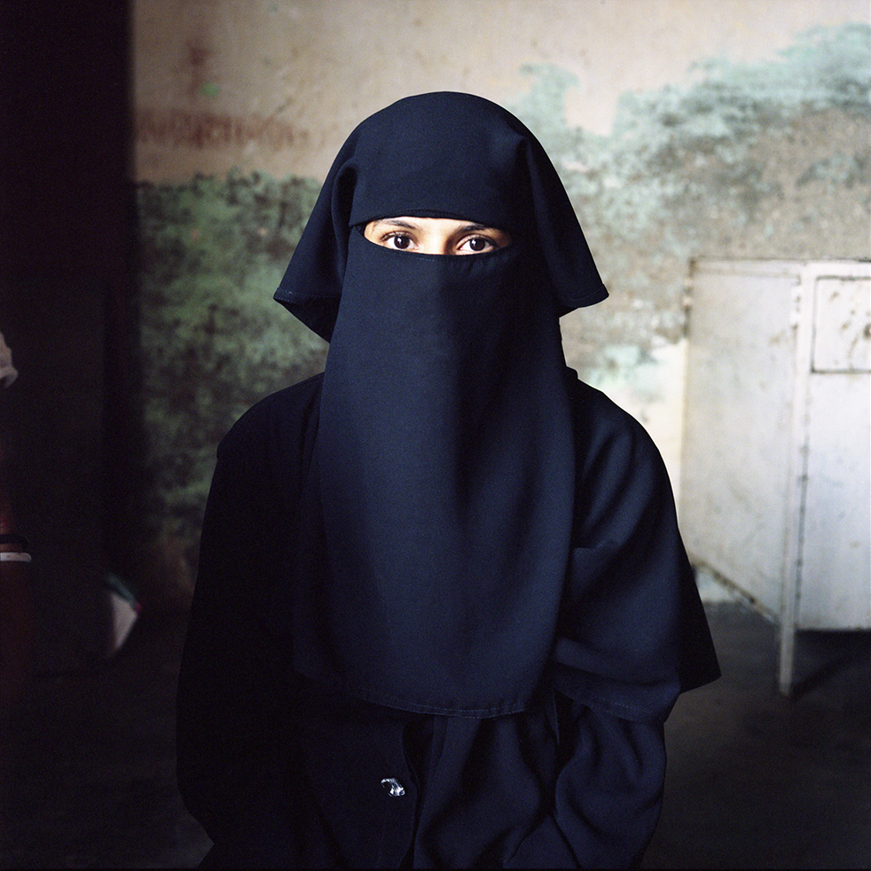 Slum Princesses - Portraits NGO, 2015