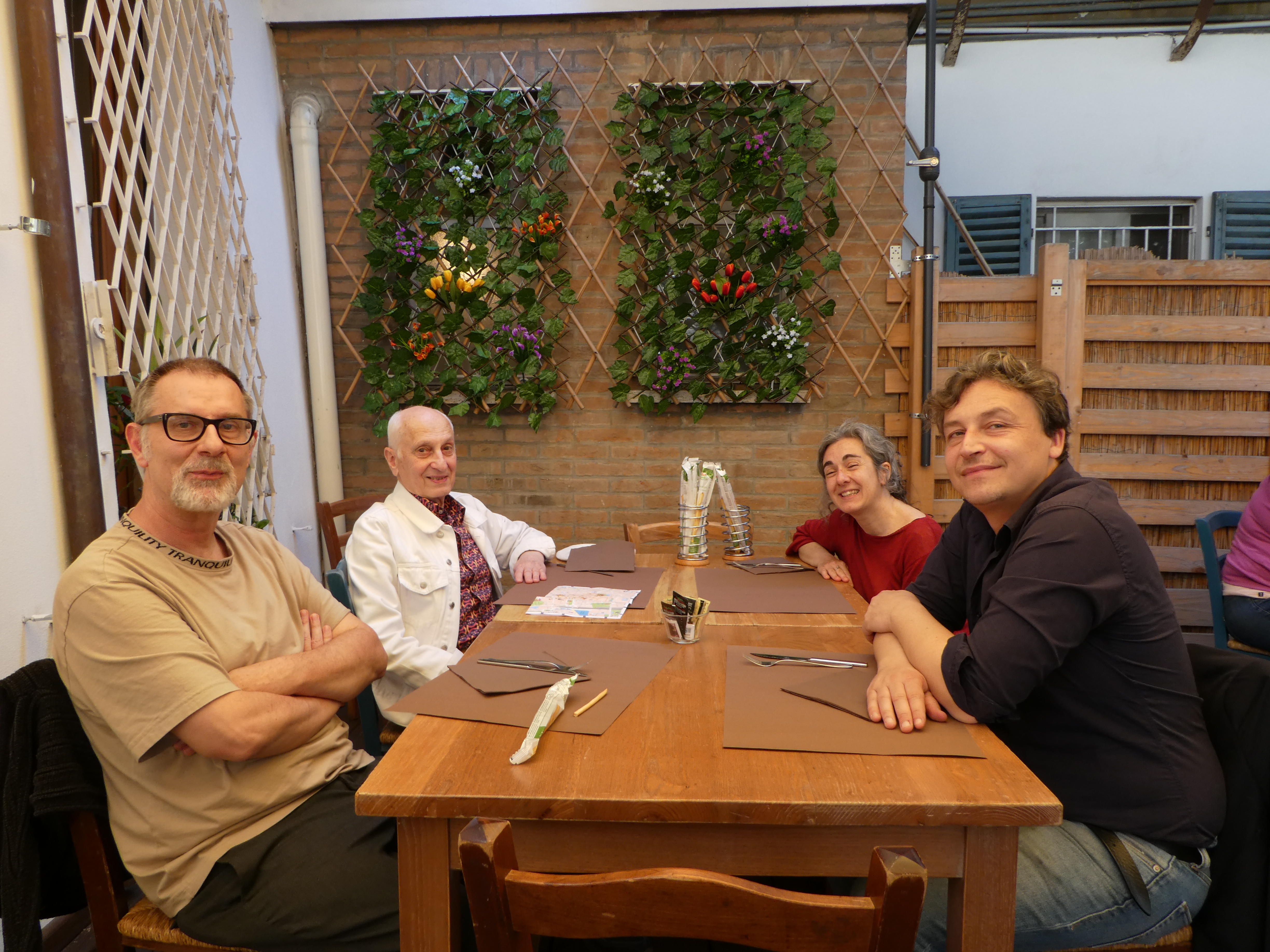 Franco Calandrini / direttore artistico - Michel Ocelot / Maestro - Marina Mazzotti / Responsabile autori - Carlo Tagliazucca / Consulente artistico