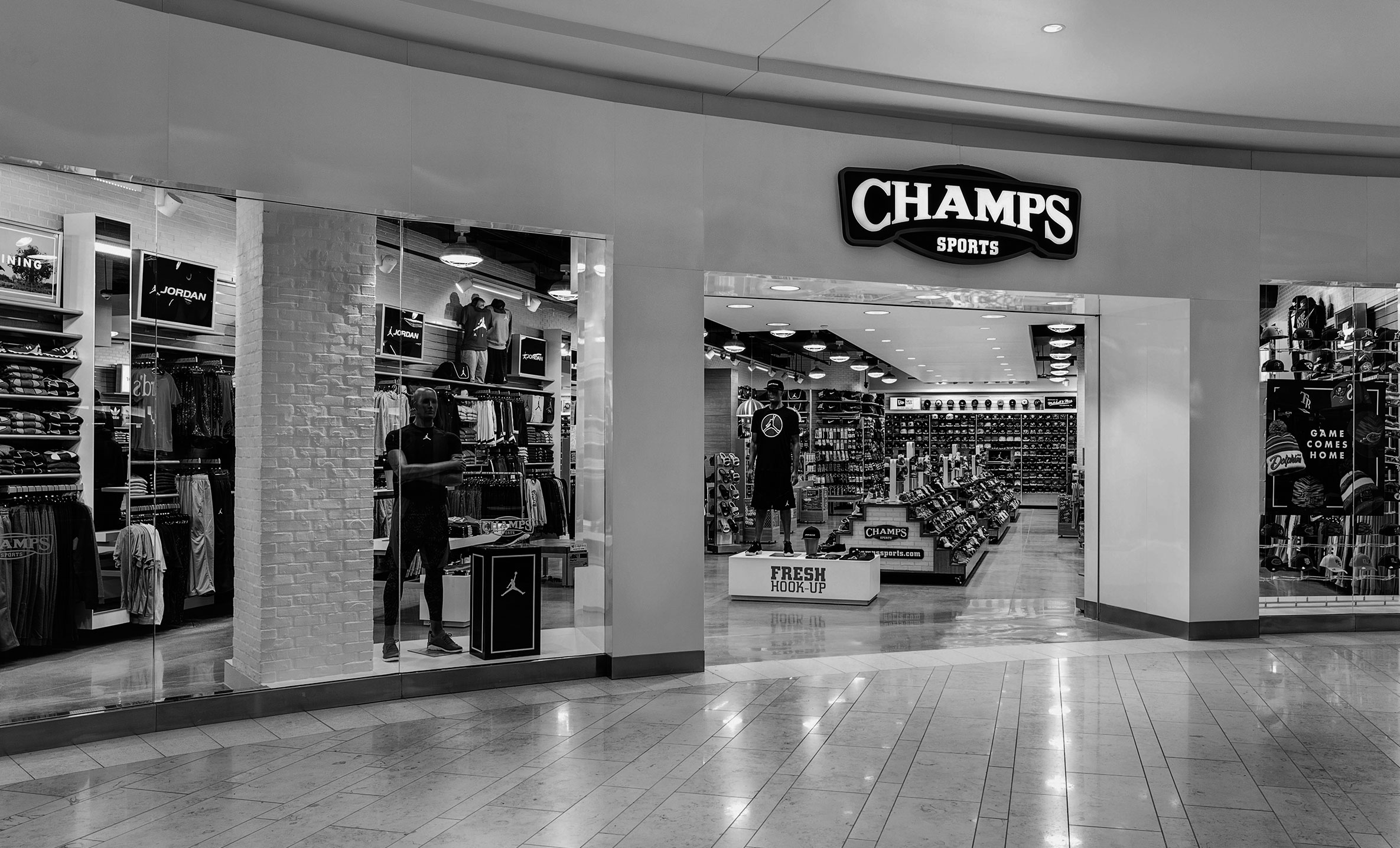 Champs Sports Tyler Moses