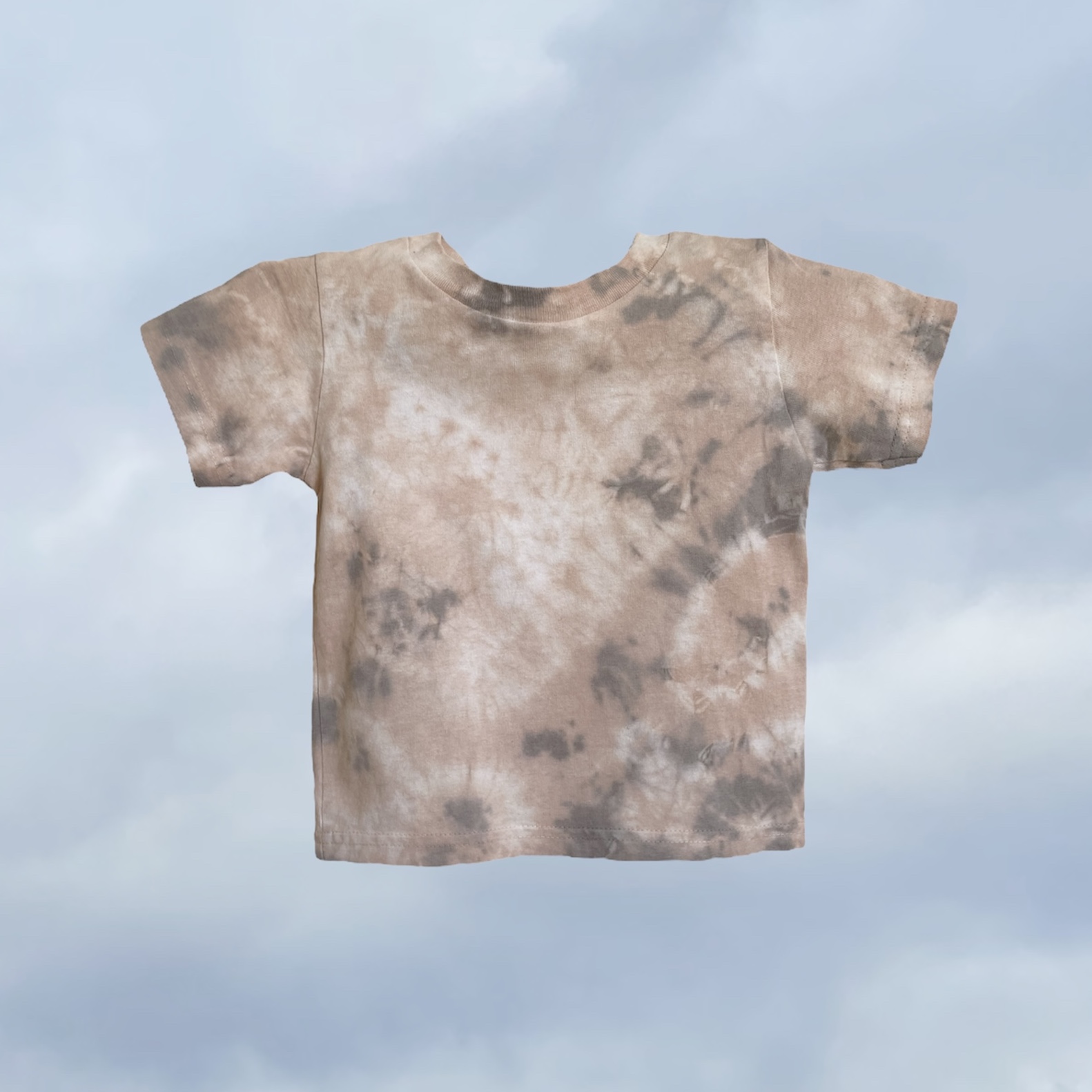 Avocado and iron on cotton. 2022.