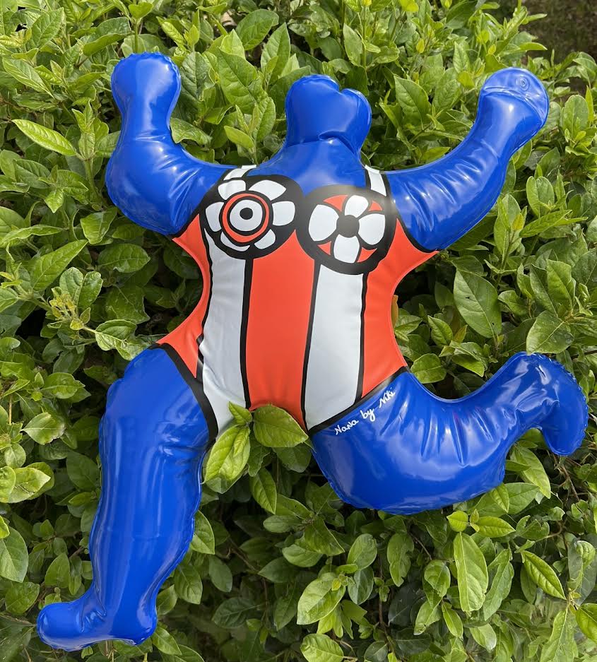 Niki de Saint Phalle: Inflatable Blue Nana