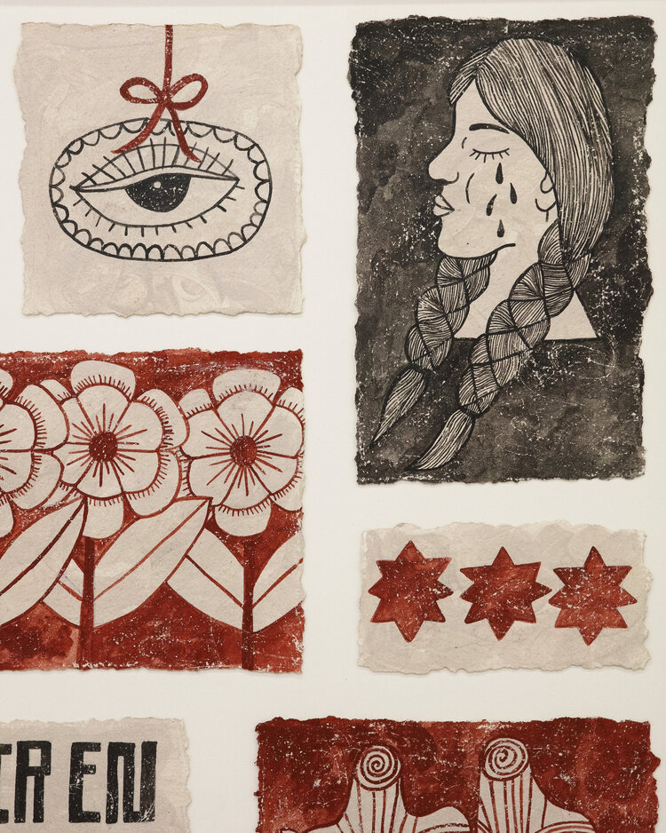 "Mi testimonio", clay slip and vinyl paint on paper, 26.5" x 26.5", 2021