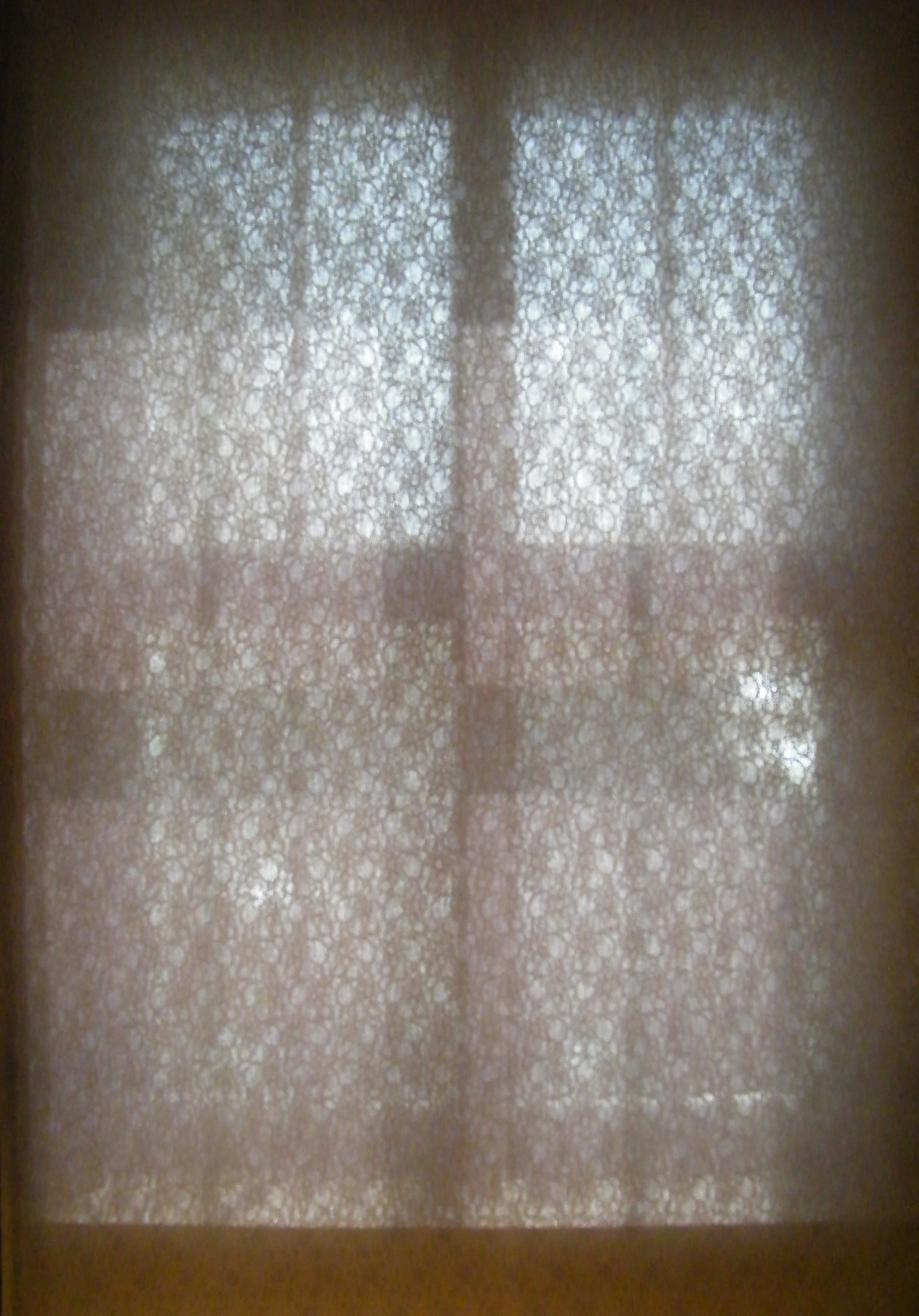 Elise Schaller, O.T. Rauminstallation im Kinderheim Köln-Sülz 2015, zum Thema Erinnerungsorte. 