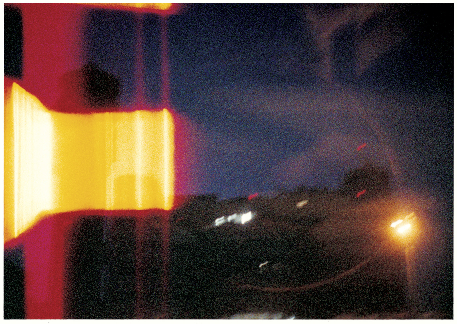 © Sakiko NOMURAnight flightcourtesy Galerie Écho 119