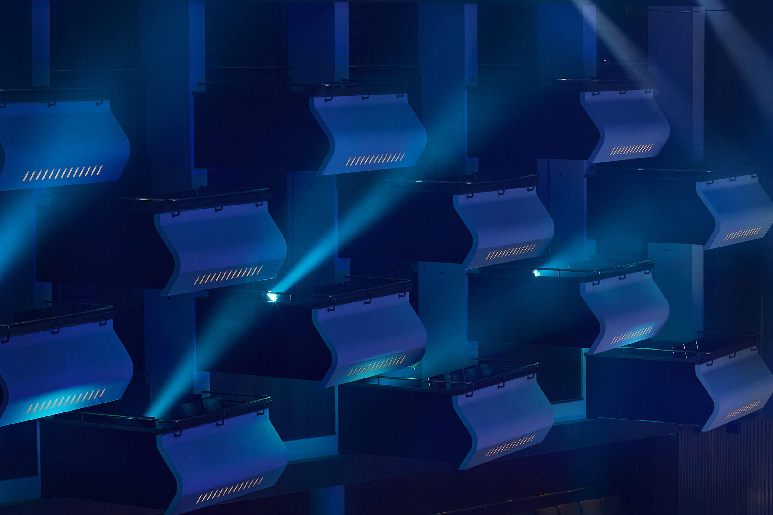 London Philharmonic Orchestra – In The Stream Of Life