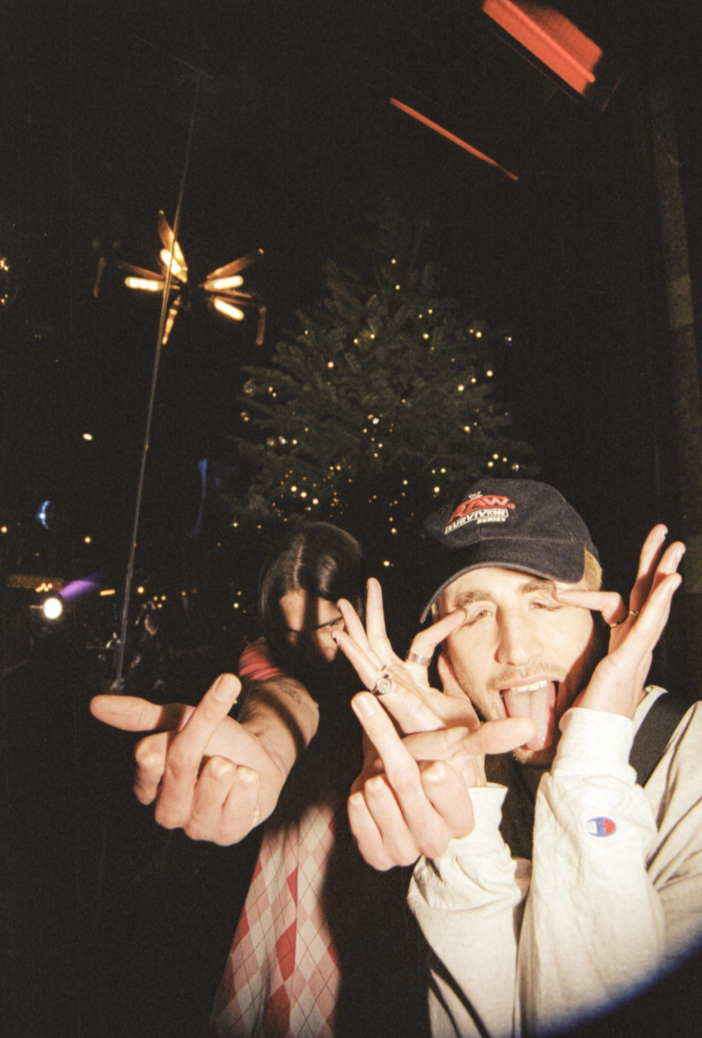 IT'S A CHAMOMILE CHRISTMAS PARTY