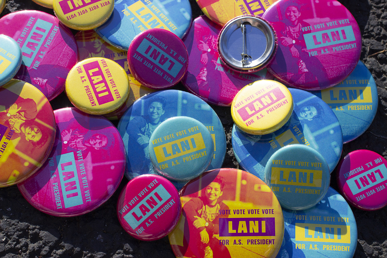 "Vote Lani" buttons in assorted sizes