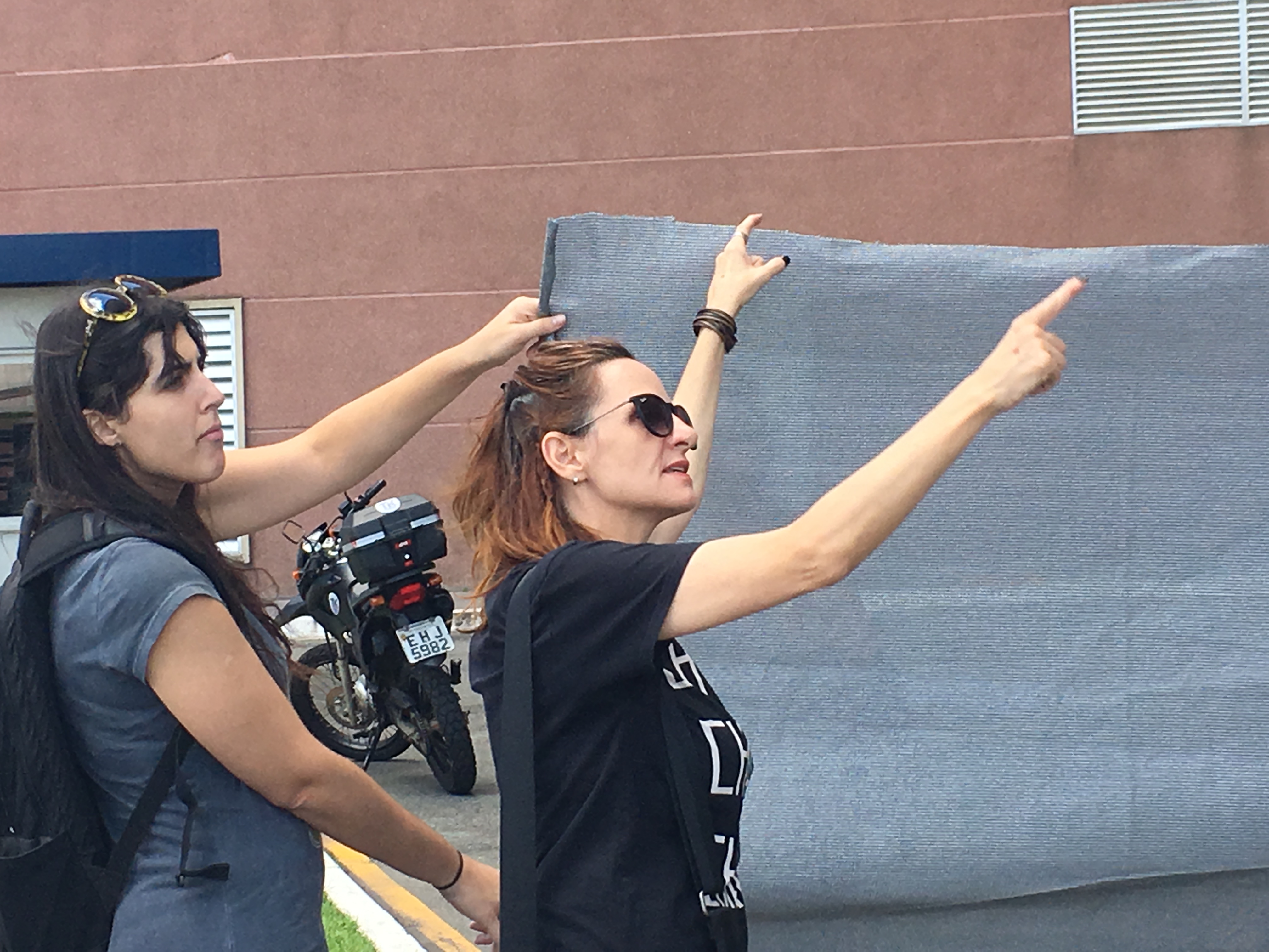 Adriana Foureaux (assistente de direção) e Mirella Brandi (light designer