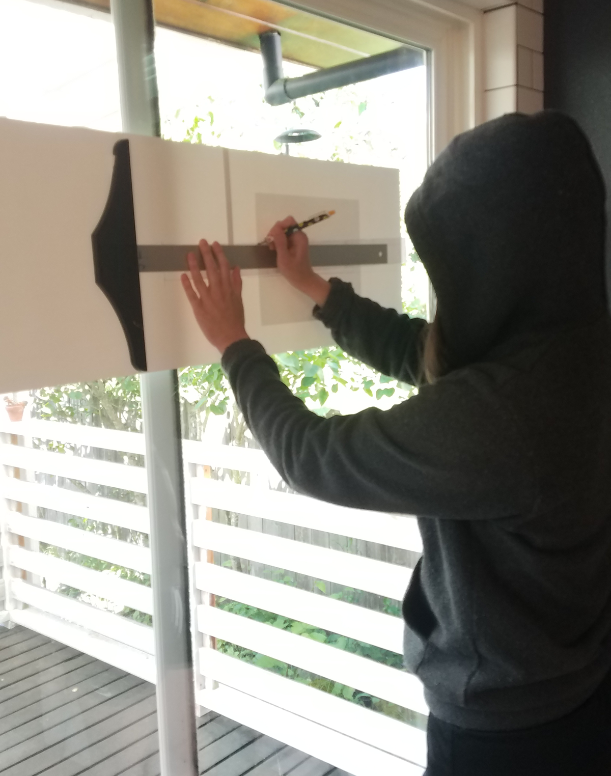 No light box? Just use the glass door!