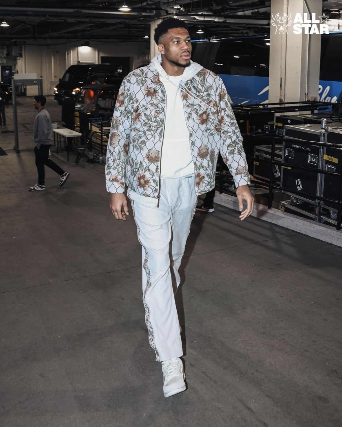 Chain Link Floral Pattern, Art Direction. Design - Craig Wheat