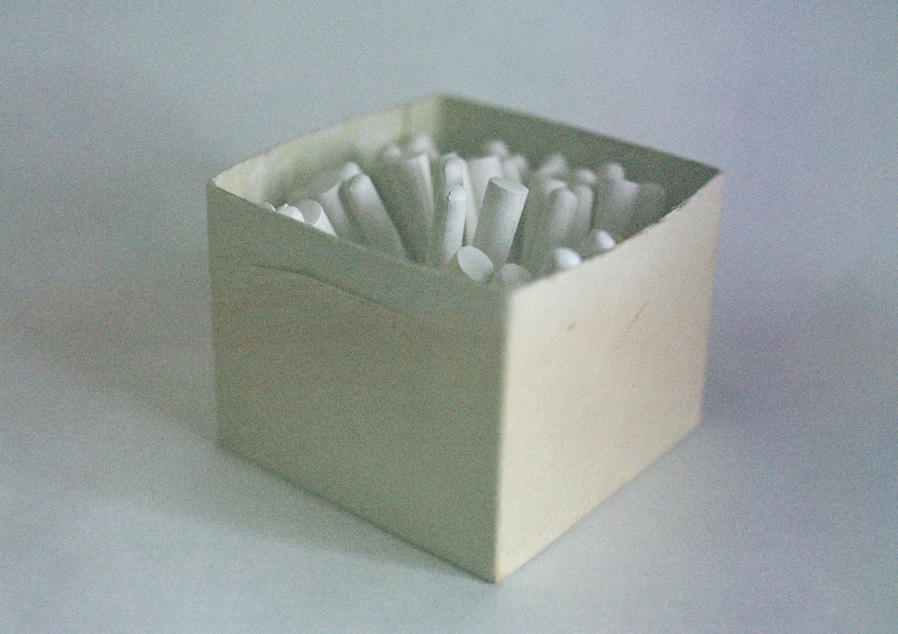 Memories is what we are (liidut), mustesuihkutuloste, 50 cm x 70 cm, 2019