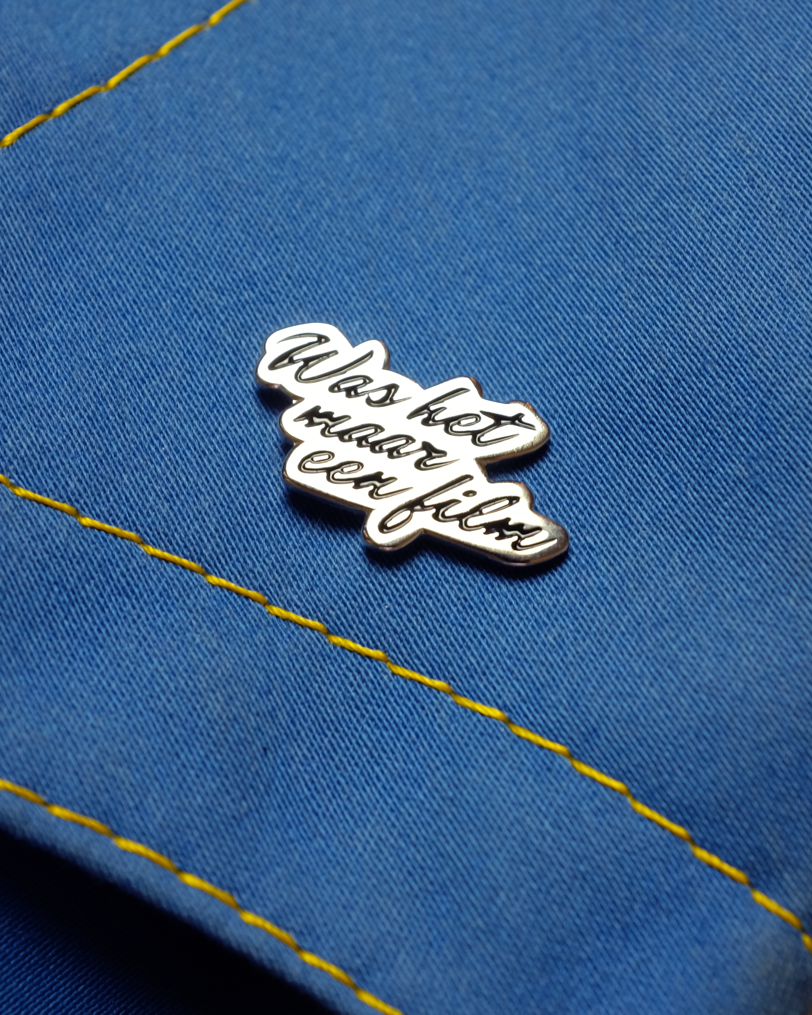 Emaille Pin ∙ Merchandise ∙ Cineville